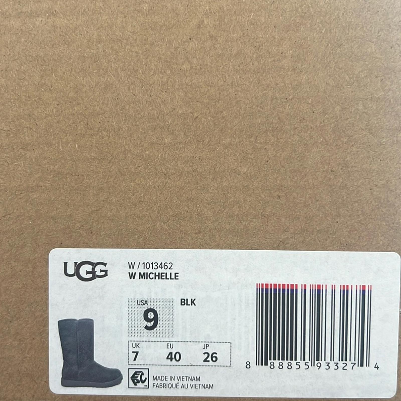 UGG Michelle BLACK Pull-On Suede Fur Lined Boots, Size EU40/ US9 NWT S/N 1013462