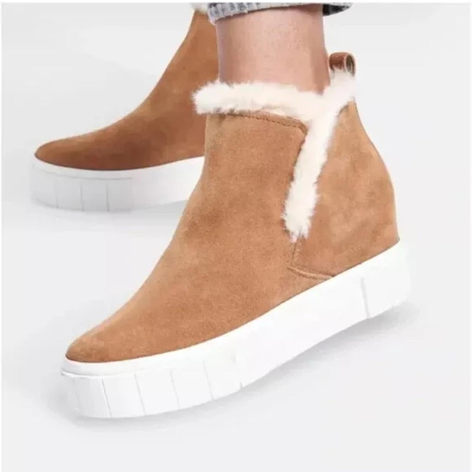 Dolce Vita Zali Sneakers in Praline Suede, Size 11, EXCELLENT