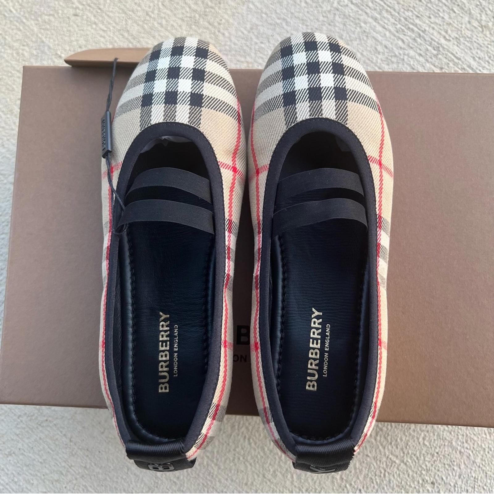 Burberry Kids Logo-Detail Check Ballerina Shoes, Size EU 35, UK 2.5 NEW in Box