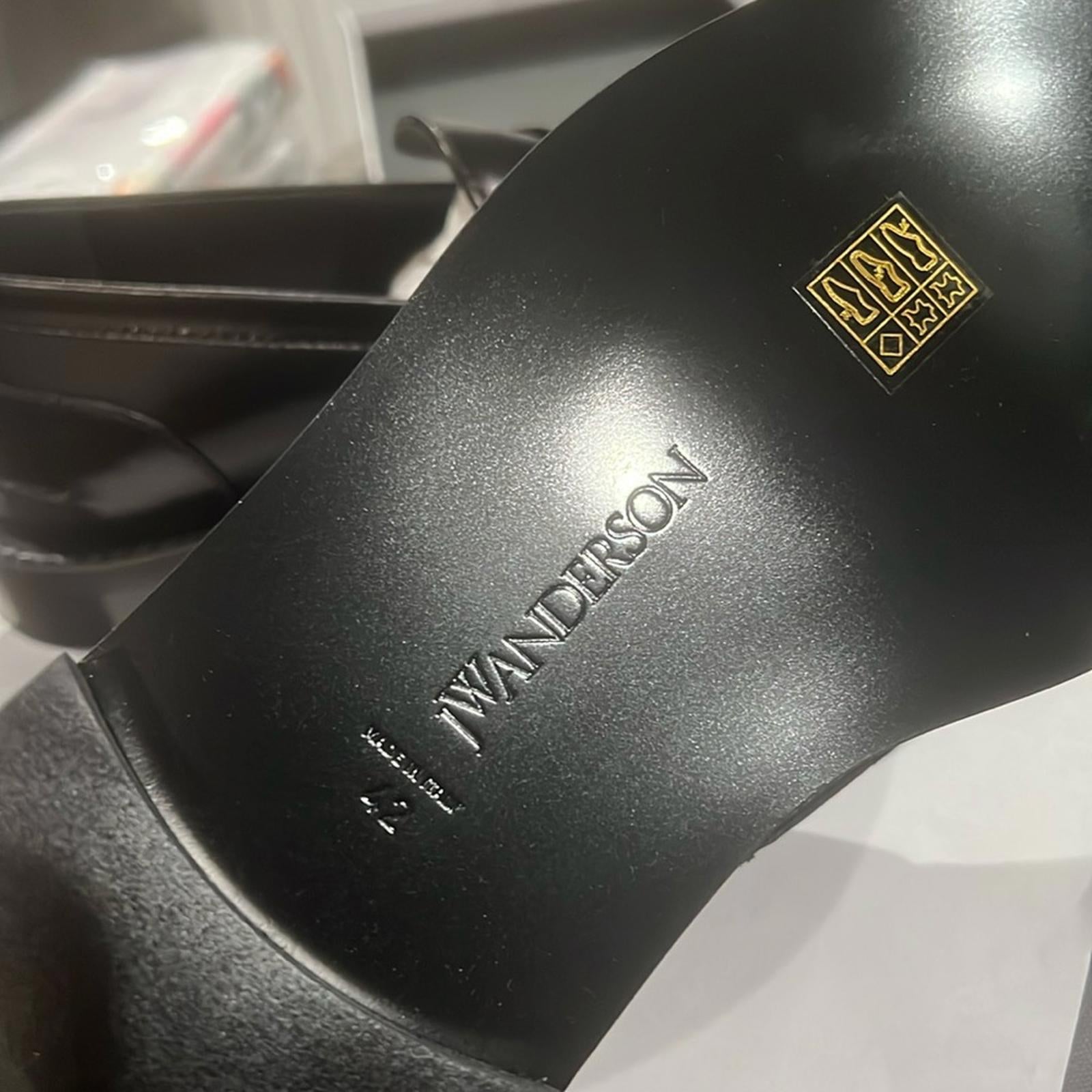 JW Anderson Anchor Logo Loafers in Black Leather Size 42 New in Box w/Dust Bag