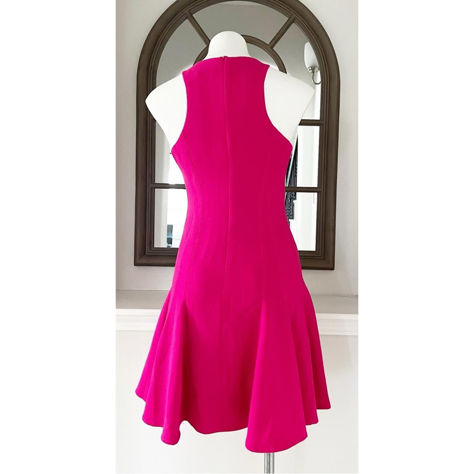 NEW Trina Turk Jeri Dress in Fuchsia Pink, Size 4 EXCELLENT New w/o Tag