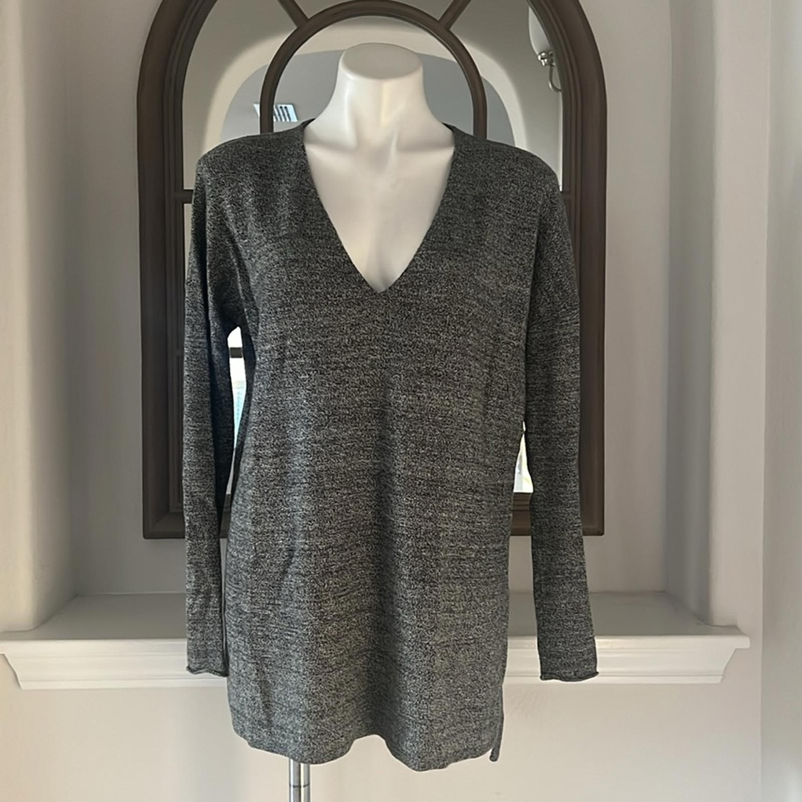 Aritzia Babaton Erin Sweater in Heather Grey Size S, EXCELLENT!