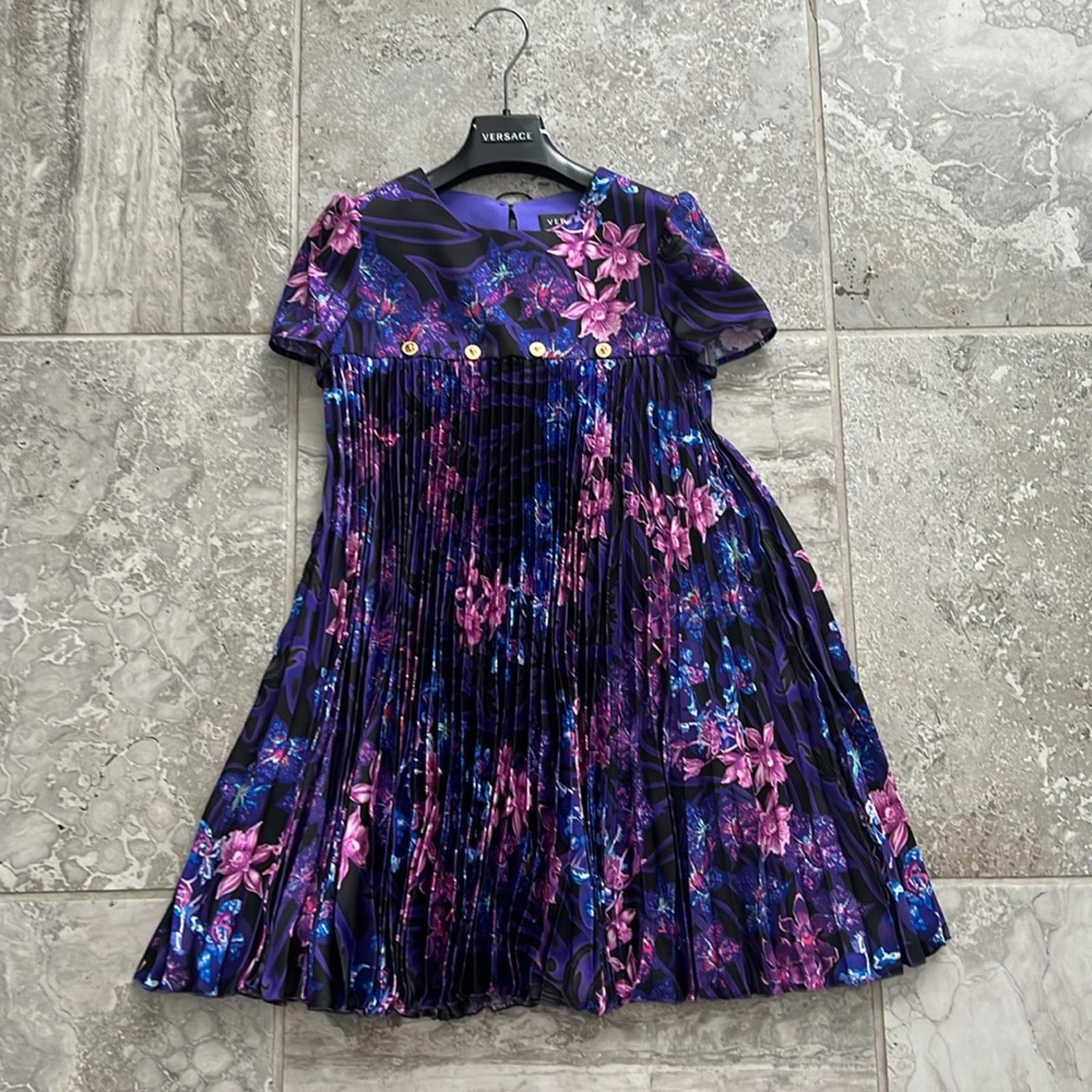 Versace Orchid Barocco Kids Pleated Dress, NWT, Girls Size 12 Retail $795