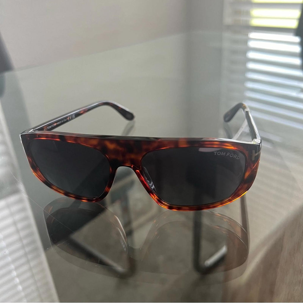 New TOM FORD Rectangular Frame Sunglasses in Havana New w/Tag Retail $455