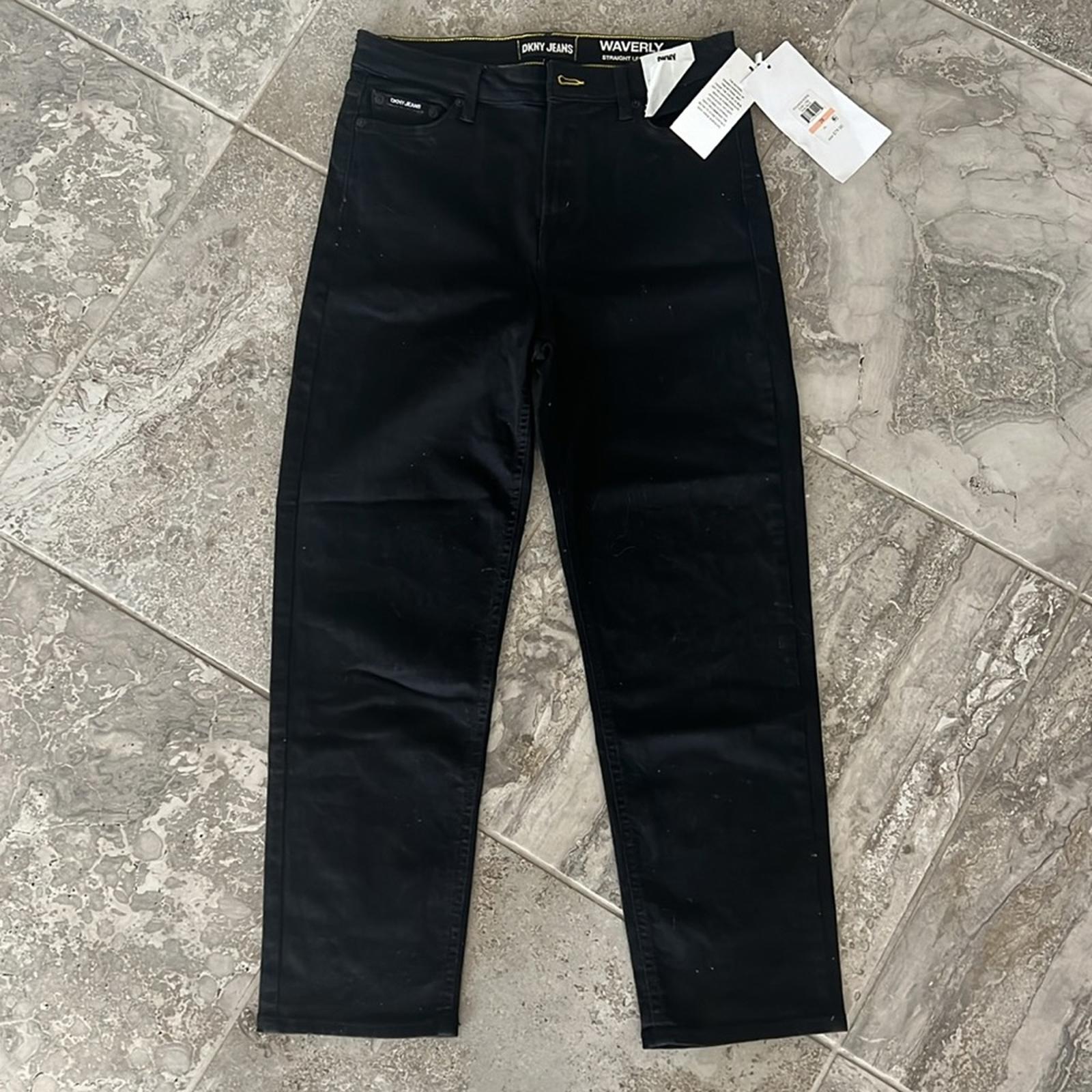 DKNY JEANS Waverly Straight-Leg Jeans, Rinse Black Size 28/6 New w/Tag