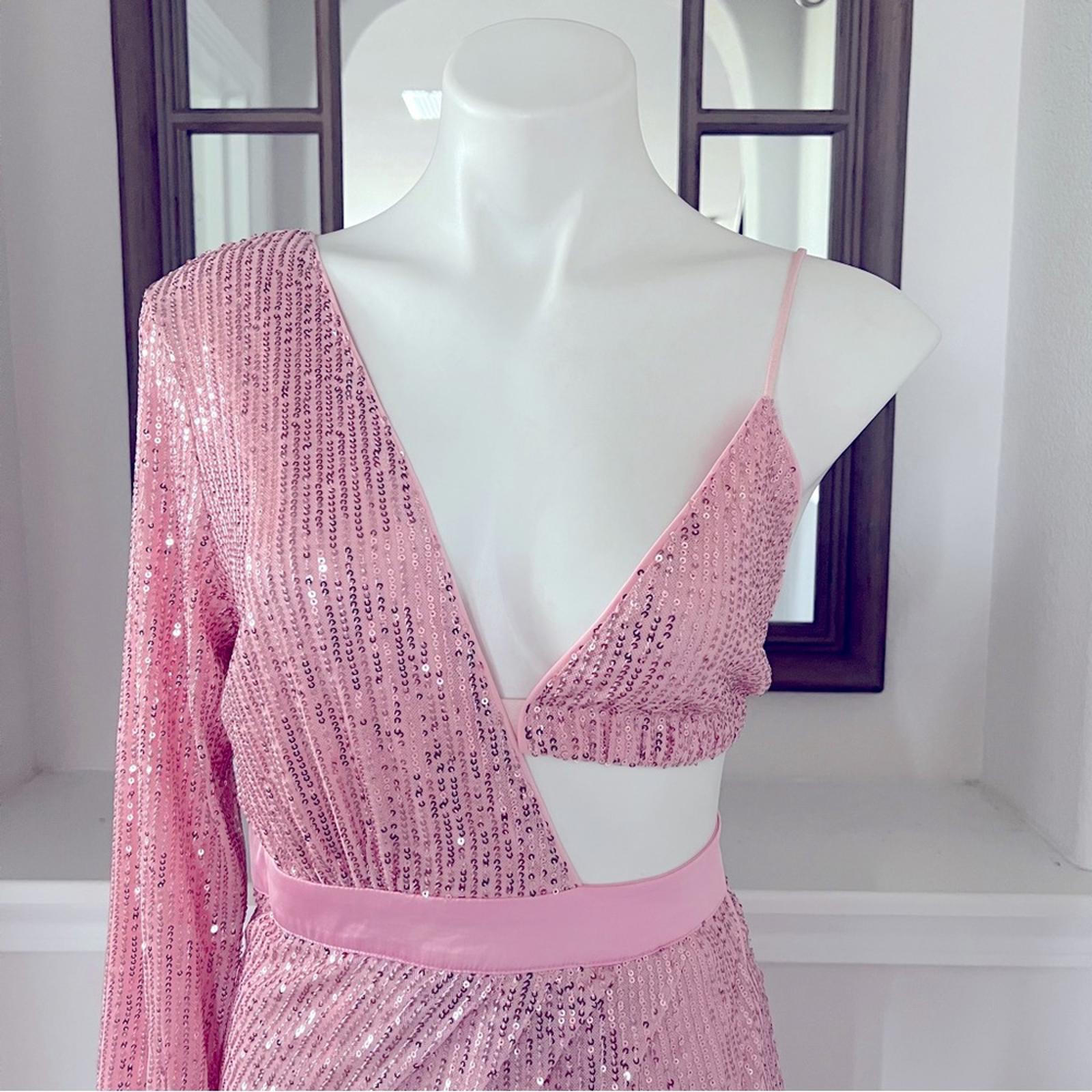 NWT Area Stars Cutout Sequin Mini Dress in Pink, Size M NEW w/Tag, Retail $250