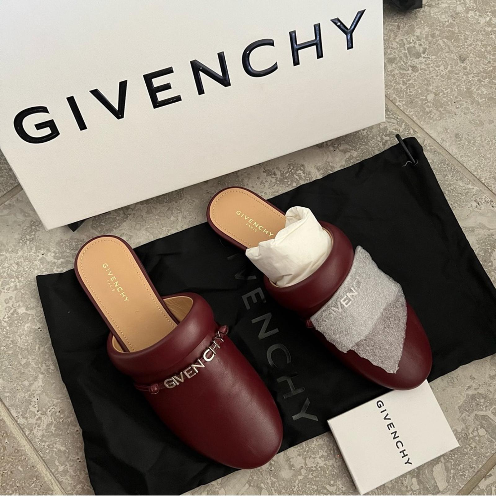 Givenchy Elba Slippers, 100% Lamb Leather Mules in Burgundy, Size 36 New in Box