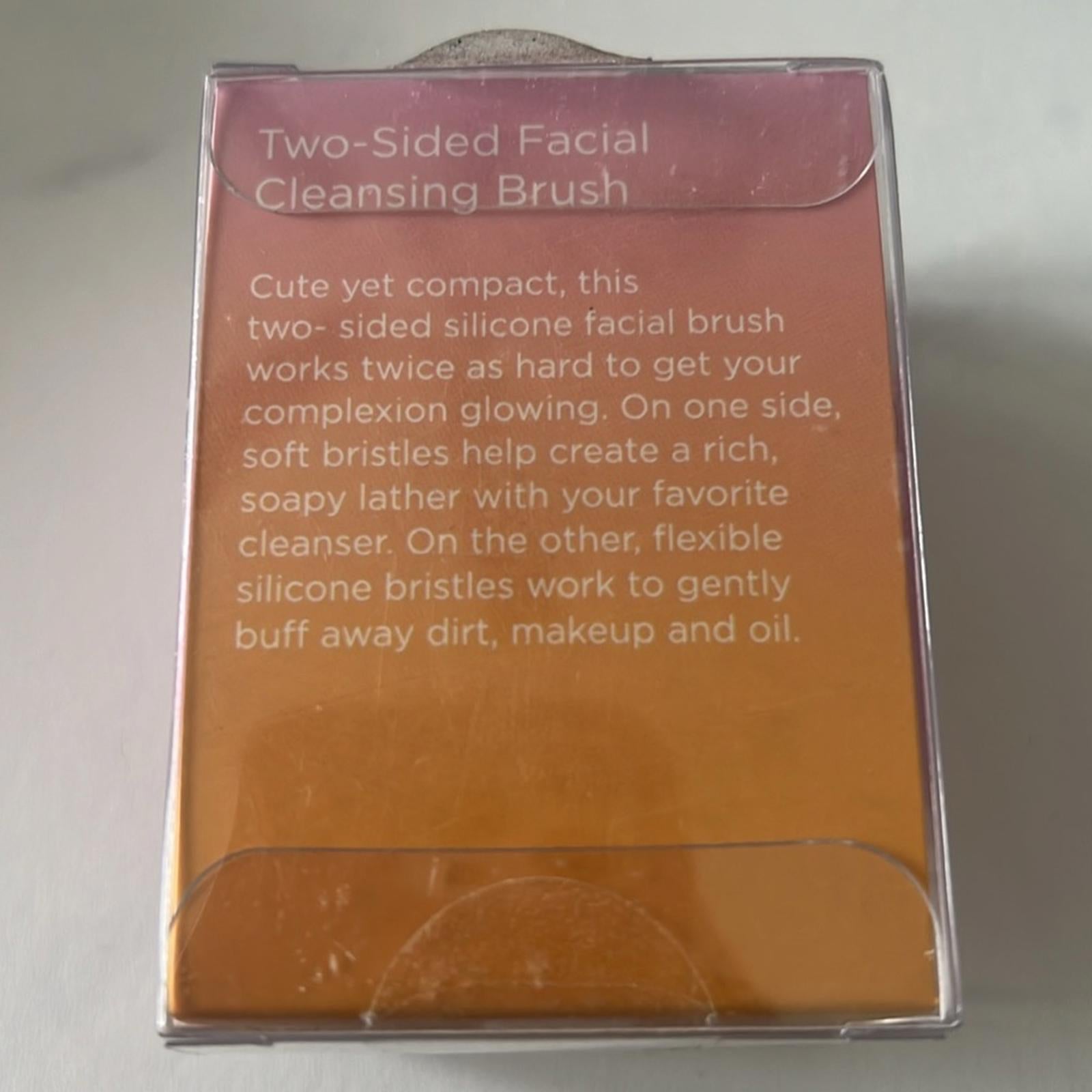 Cleanest Skin Dual Sided Silicone Facial Brush