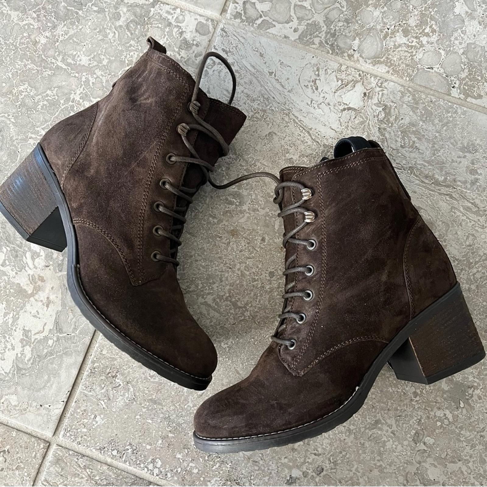 NEW Clarks Thornby Lace Dark Brown Suede Boots, Size UK 8D, US 10.5 Retail £120
