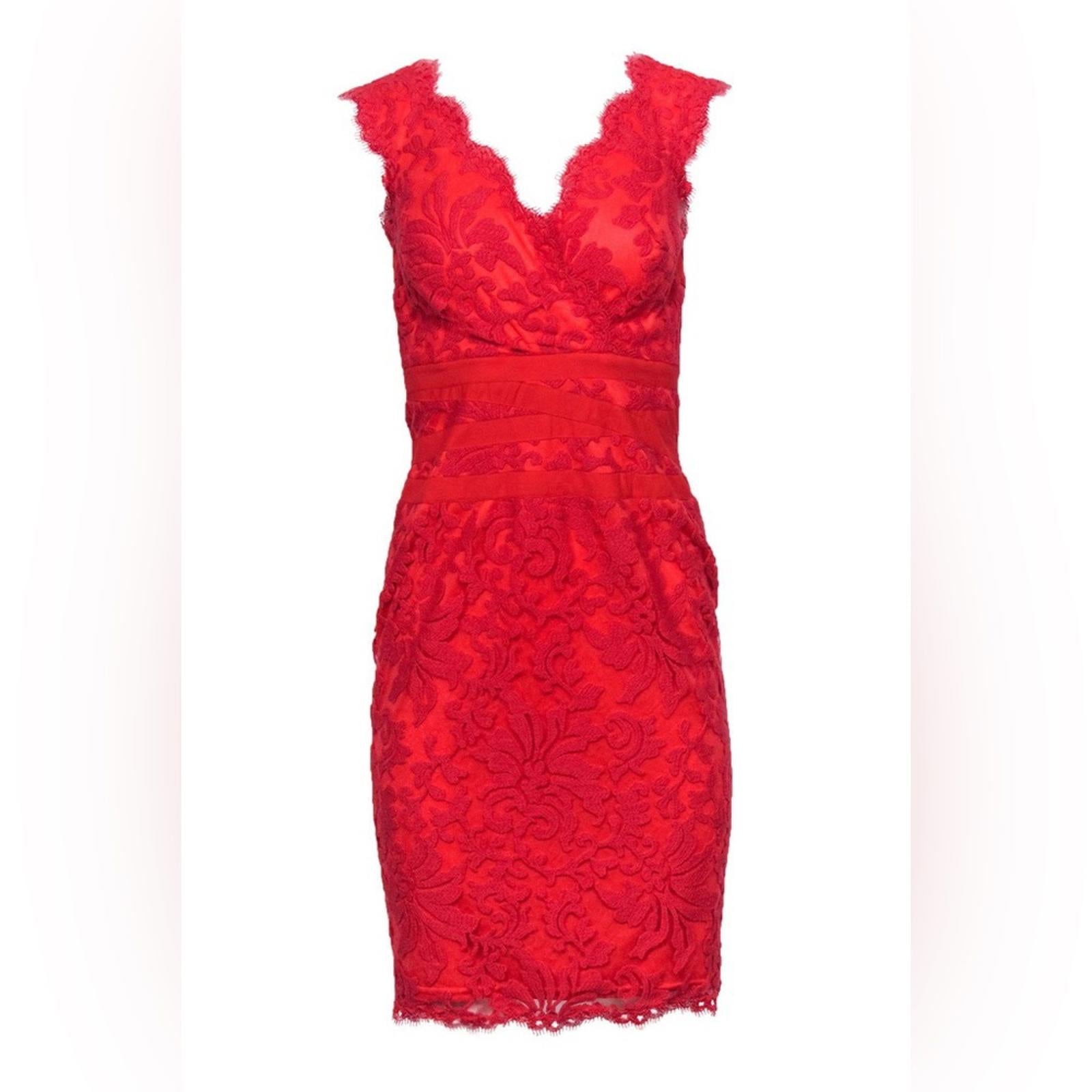 Tadashi Shoji Petite Caria Embroidered Lace Dress in Red, Size 6P Retail $368