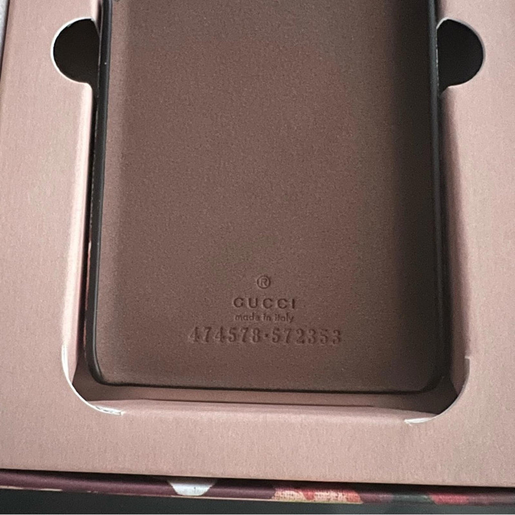 Gucci GG Blooms iPhone Case, New in Box, Retail $325