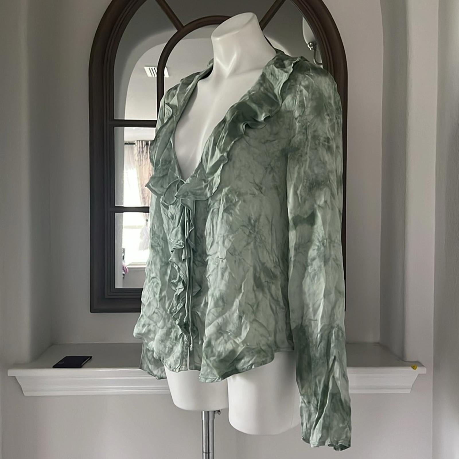 New Free People Women’s Lyocell Tie Front Blouse, Size M New w/Tag Retail $128