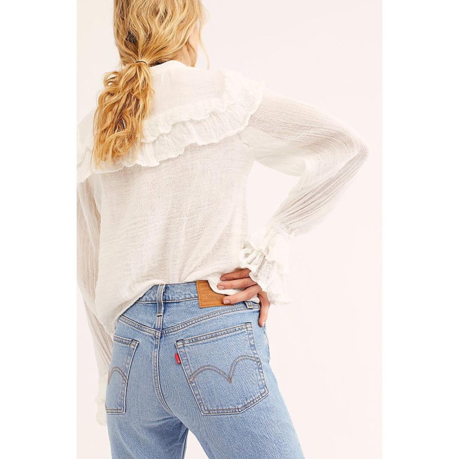 Levi’s Premium Wedgie Icon High-Rise Blue Jeans, Size 32 New with Tag