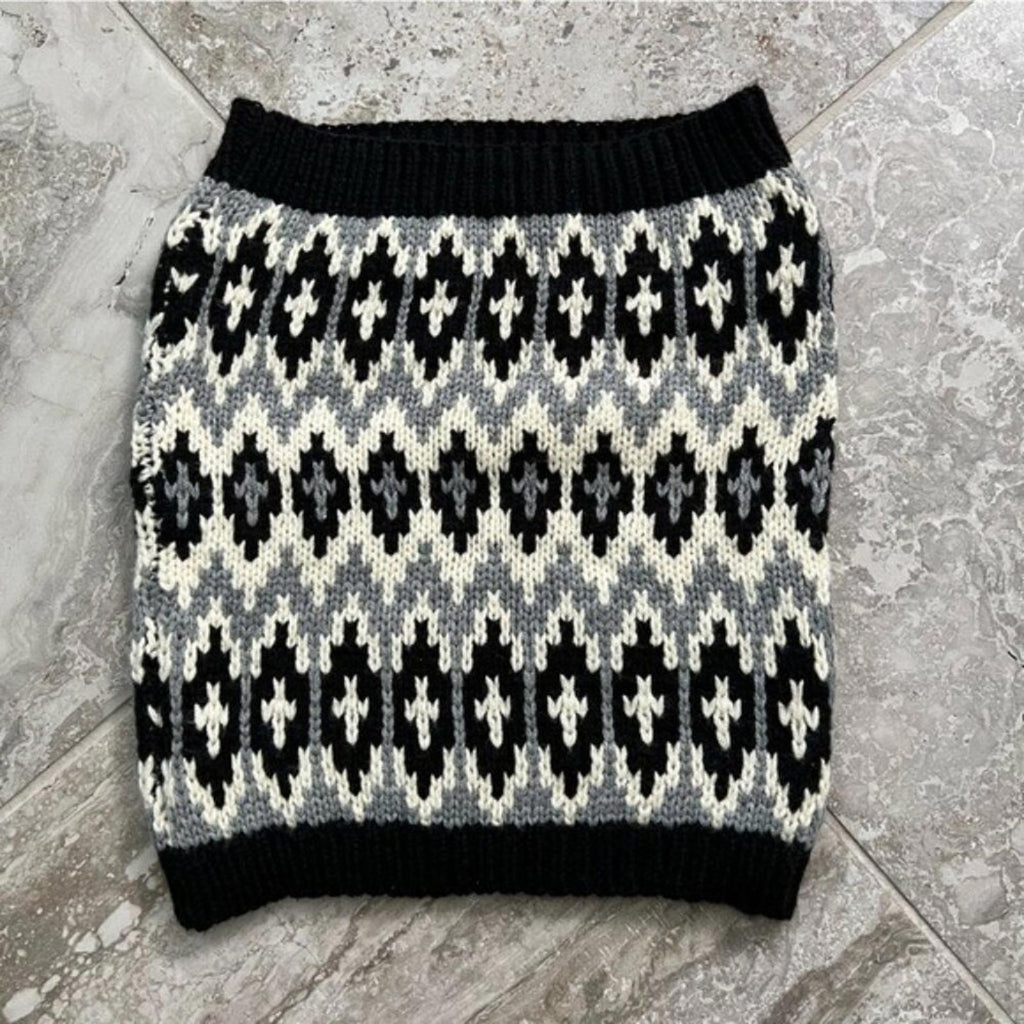 NWT Old Navy Neck Warmer in Knit Black Cream Grey, One Size, New w/Tag