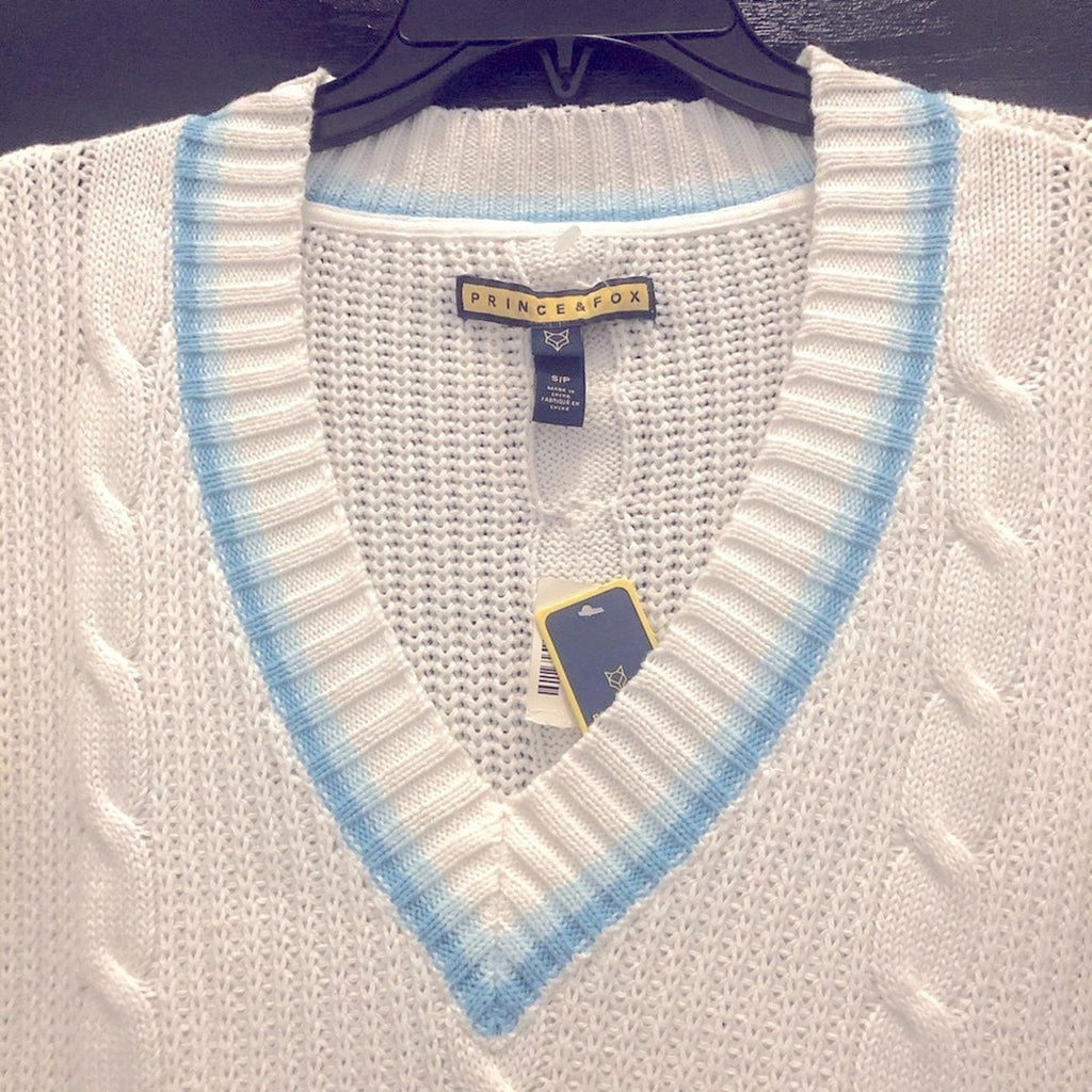 Prince & Fox Knit V-Neck Cable Knit Sweater White w/Blue Trim, Size S New w/Tag