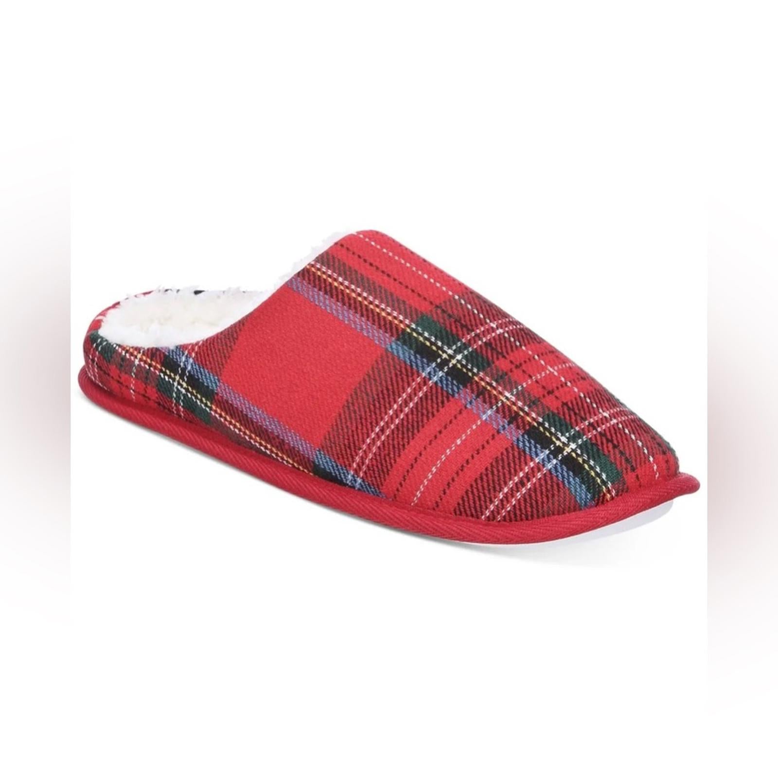 Club Room Mens Flannel Plaid Slide Slippers, (Red, Medium) Size 8-9 New in Box