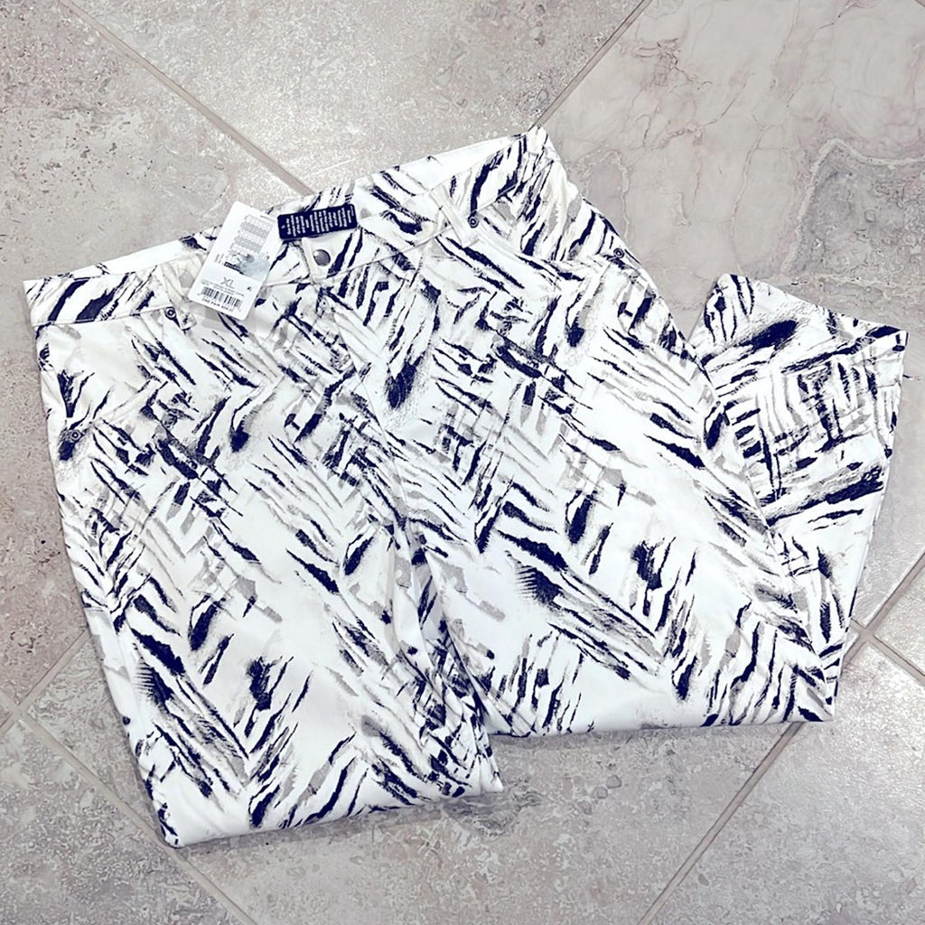 HUE High Rise Denim Capri White Zebra Pants, NEW, Size XL, Retail $54