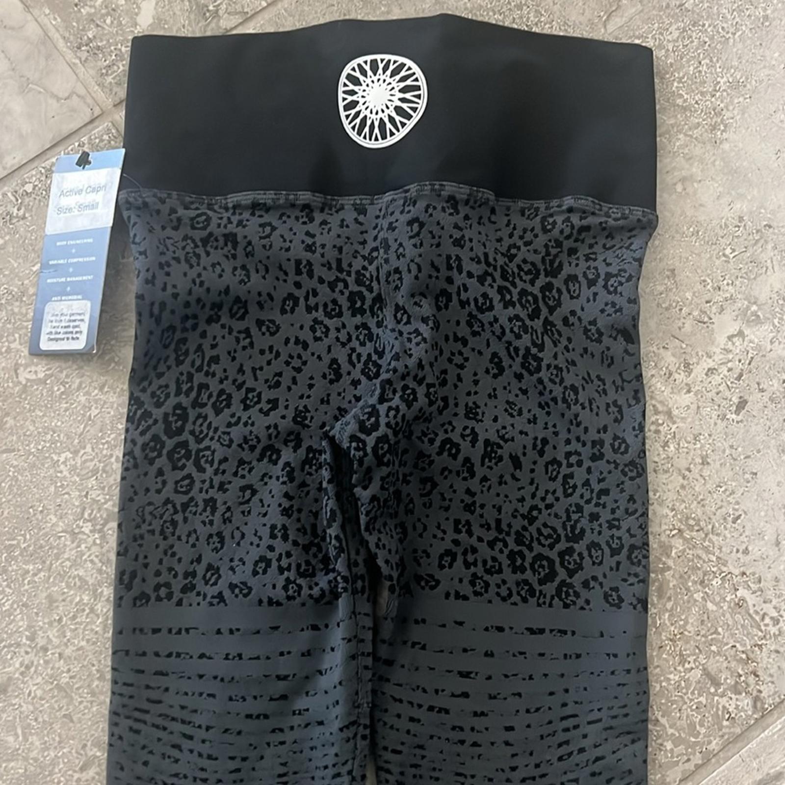 NEW NUX x Soulcycle Feline Seamless Legging, Gray & Black, Size S New w/Tag