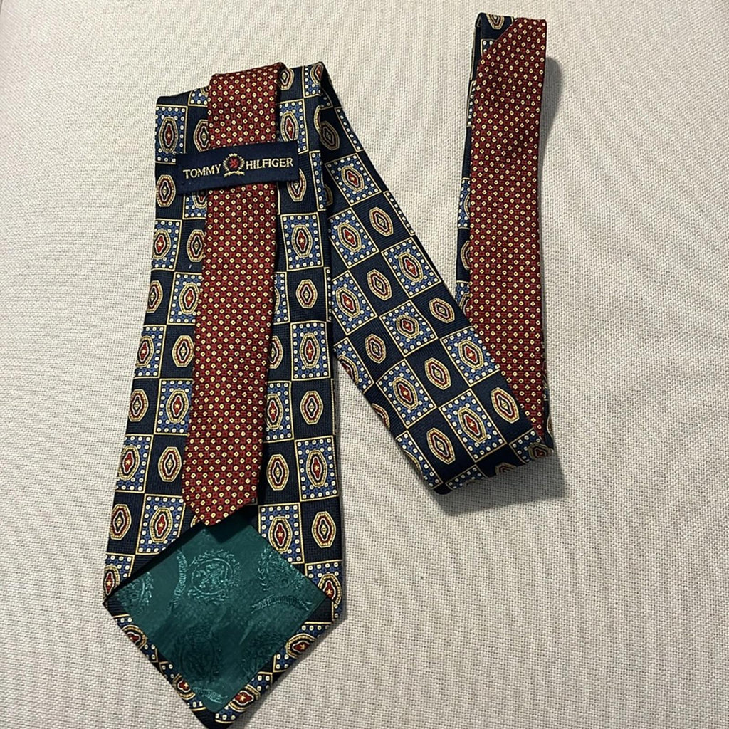 Tommy Hilfiger 100% Silk Neck Tie