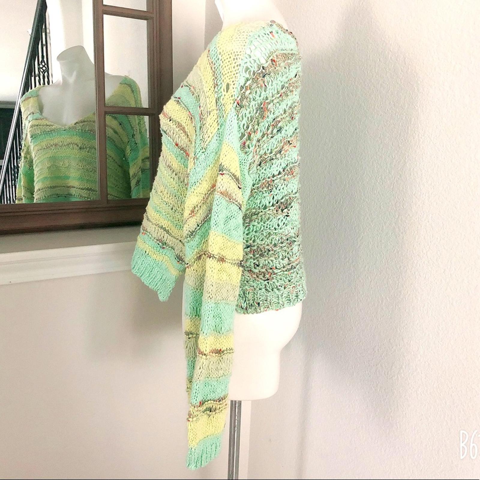 Free People Sugared Mint Lake Life V-Neck Pullover Size XS, New w/Tag