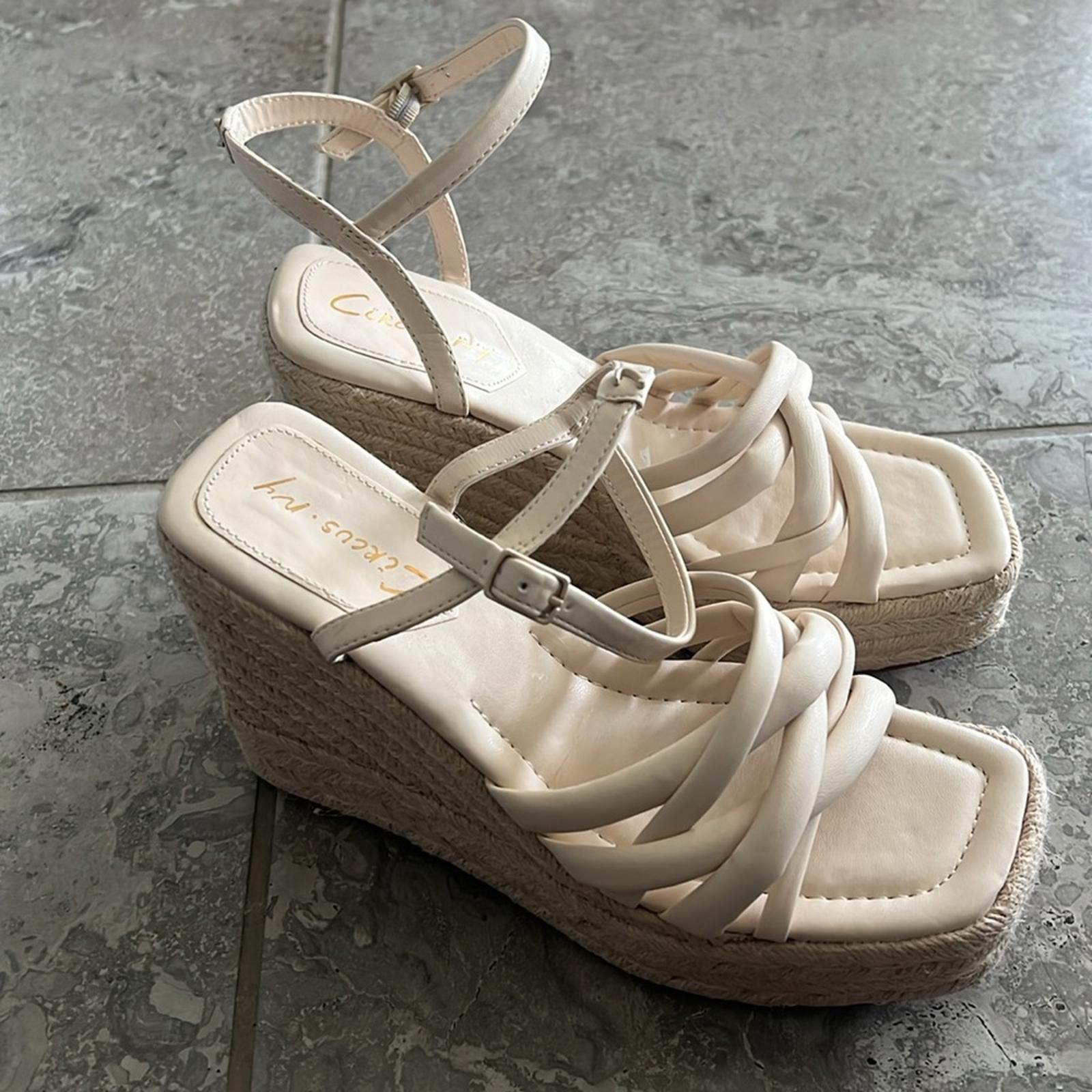Circus NY Sam Edelman Irene Strappy Wedge Sandals, Size 9 NEW w/o Box