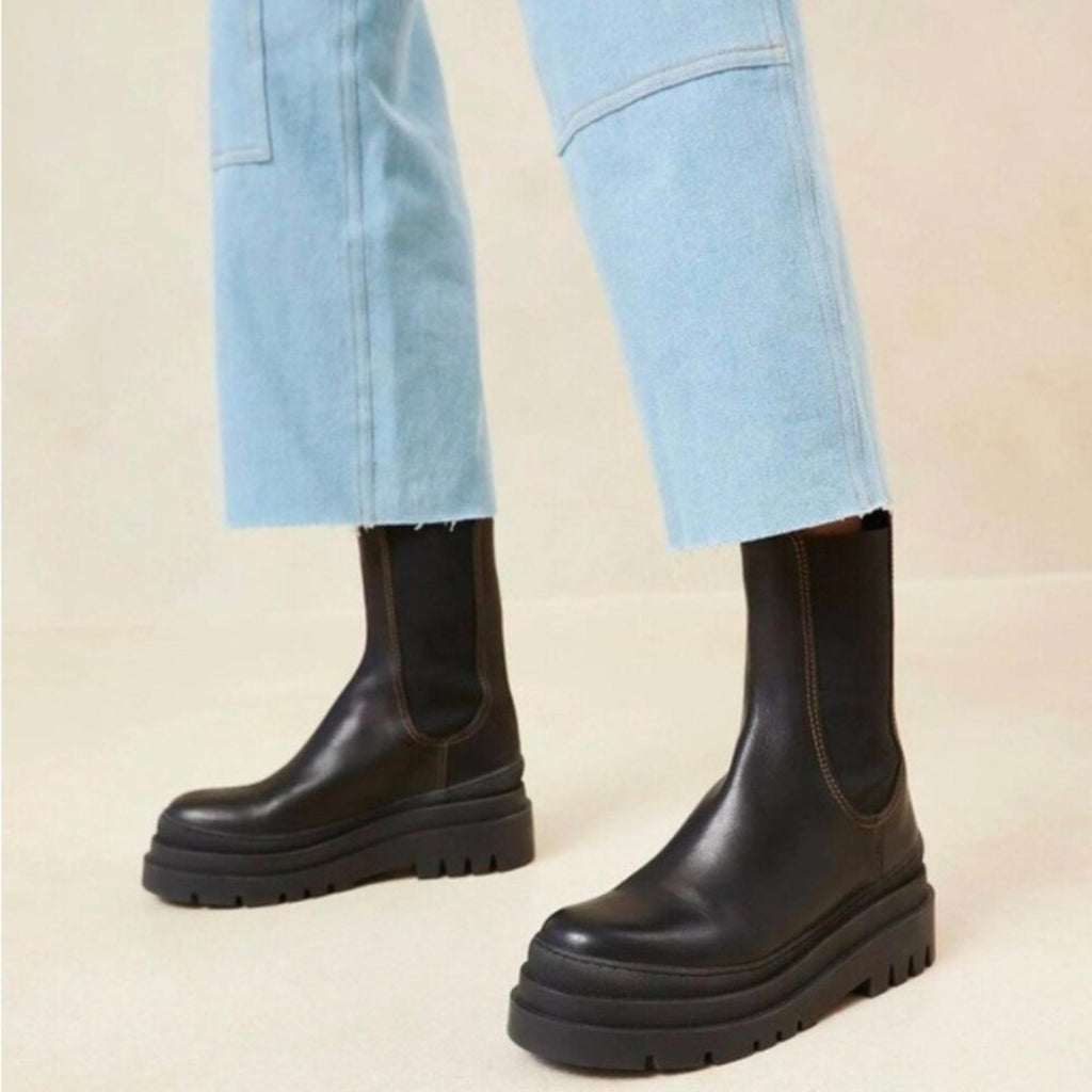 Loeffler Randall Carlota Pull On Chelsea Boots Boots, Black Size 9.5 New in Box