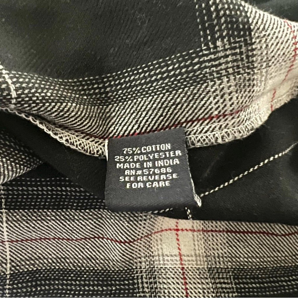 NEW LOOK Plaid Button Up Shirt in Black & White Size 1X New w/Tag