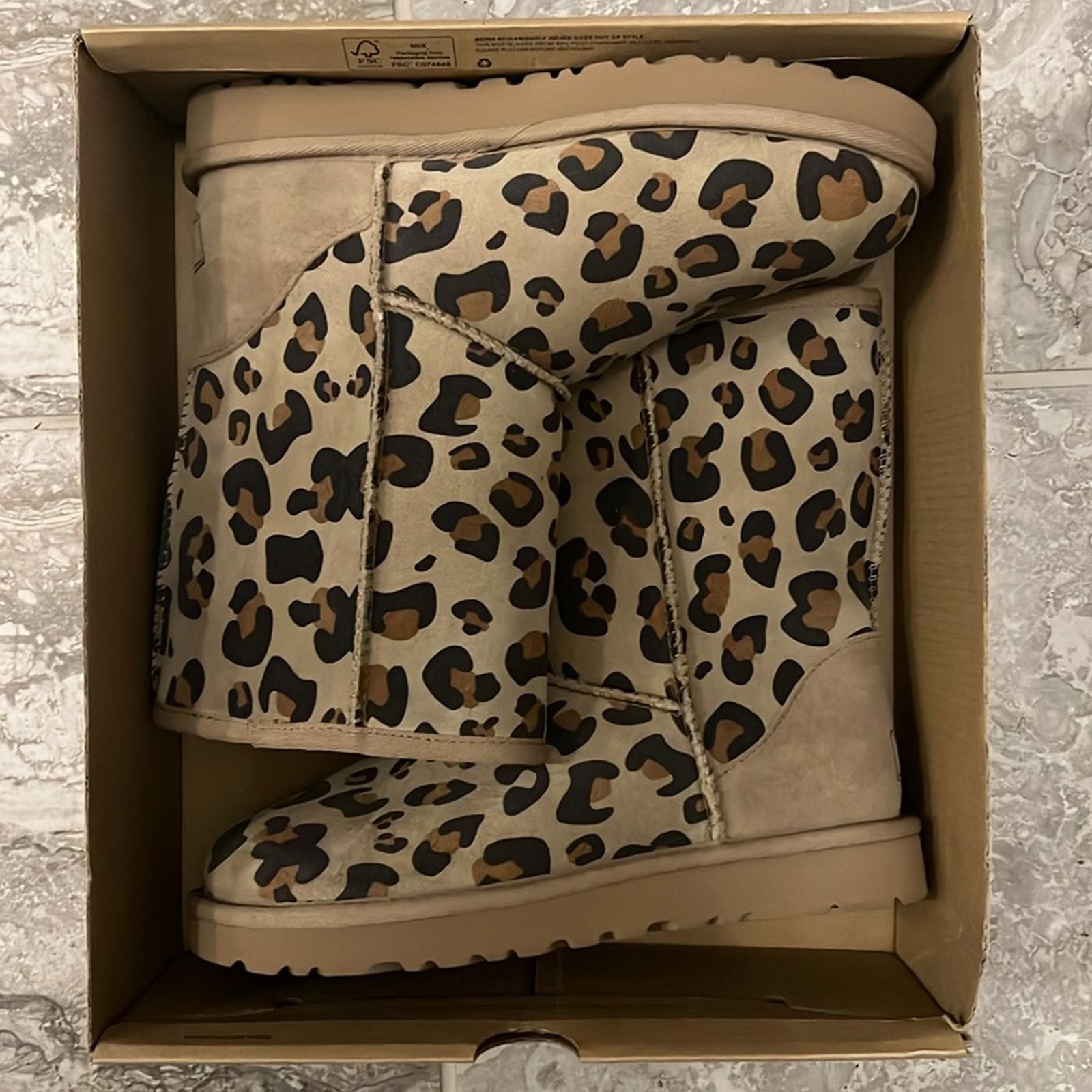 UGG Genuine Sheepskin Lined Leopard Print Boots, Size EU36 US5 New in Box