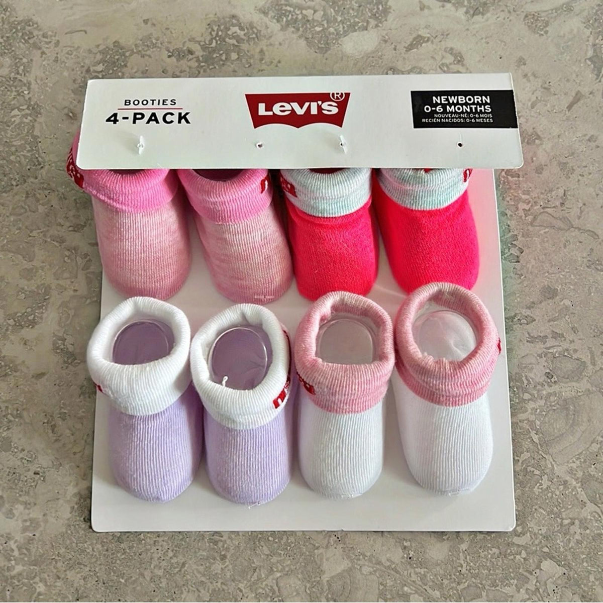 Levi’s 4-Pack Booties Size Newborn 0-6 Months, New w/Tag