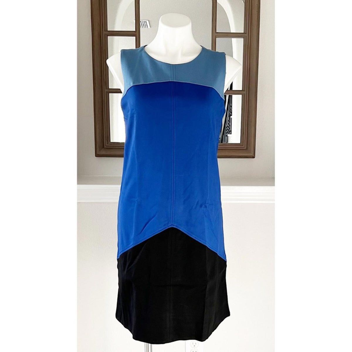 Tahari Color Block Sheath Dress in Blue & Black, Size 6, New w/Tag