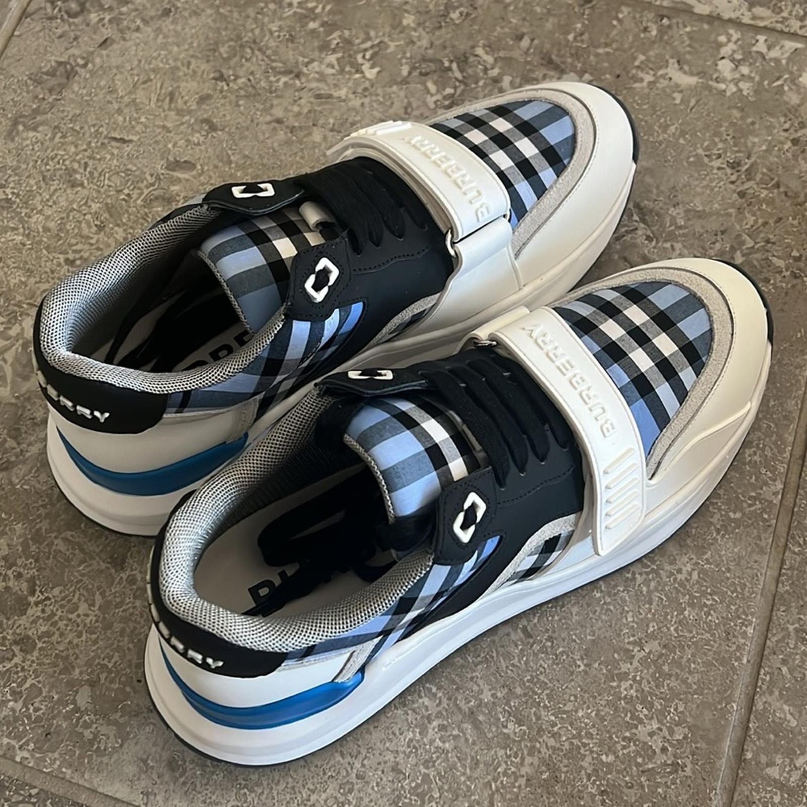 Burberry Blue Check Ramsey Low Top Sneakers, Size EU 43 New in Box
