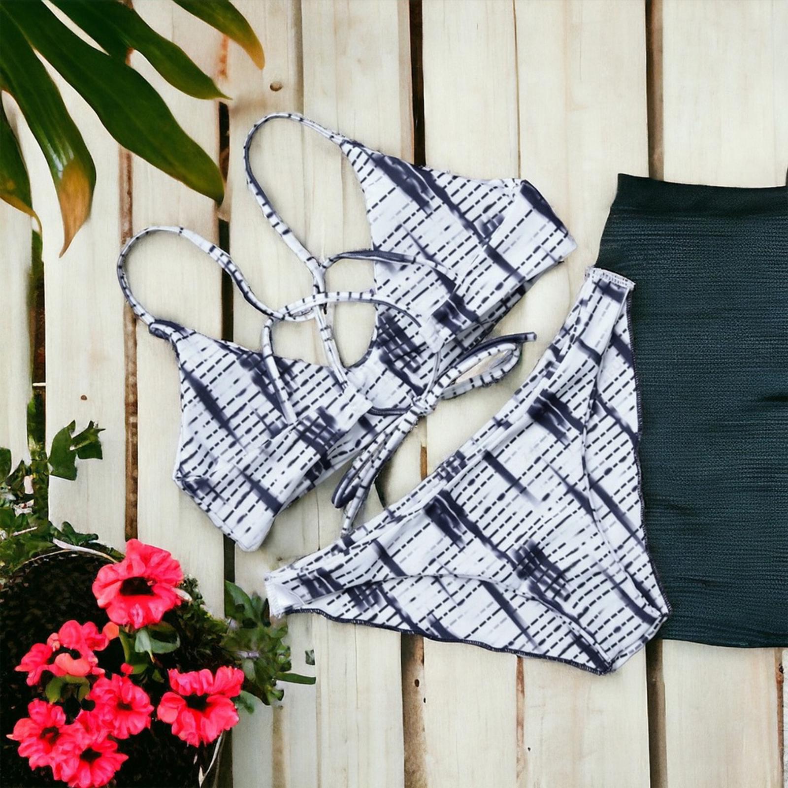 ZAFUL Blue Stripe Printed Cross Back Bikini Set Size L NEW