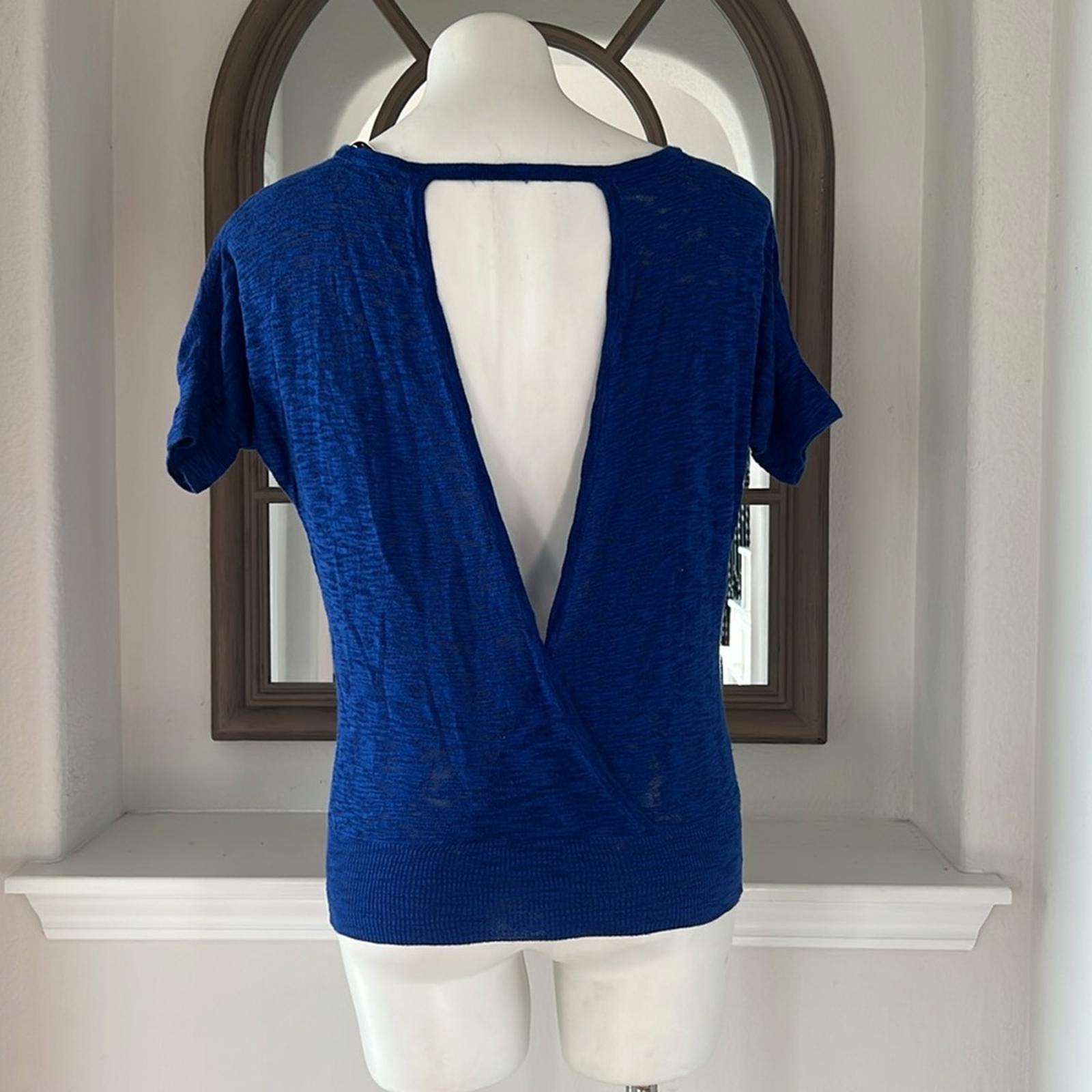 Trina Turk Knit Open Back Top in Blue Heather, Size S EXCELLENT!