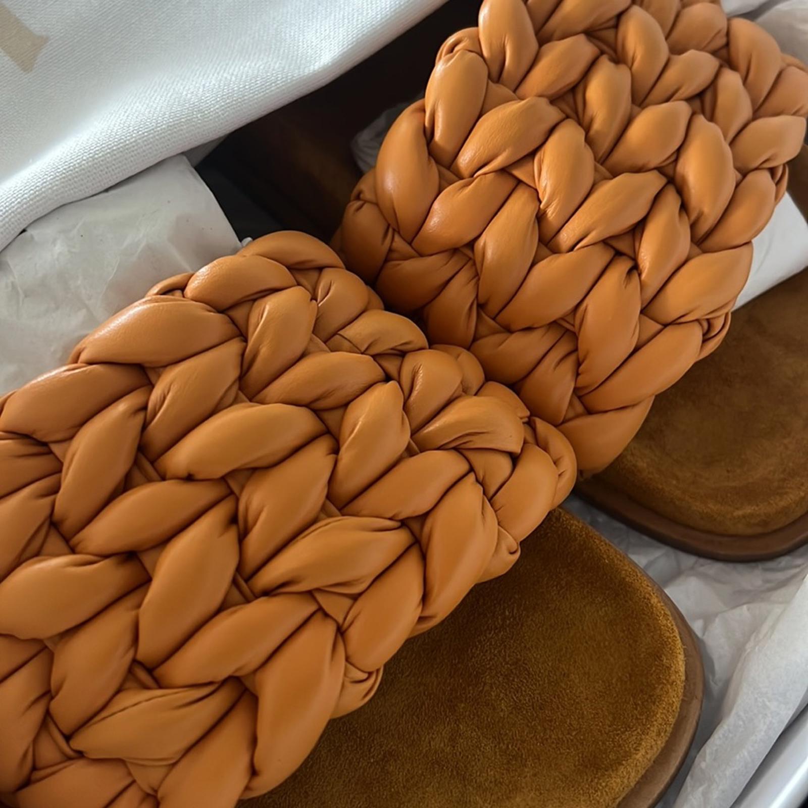 Chloé Kacey Flat Footbed Braided Leather Slides, NWT, Size 41 W Comes w/Dust Bag