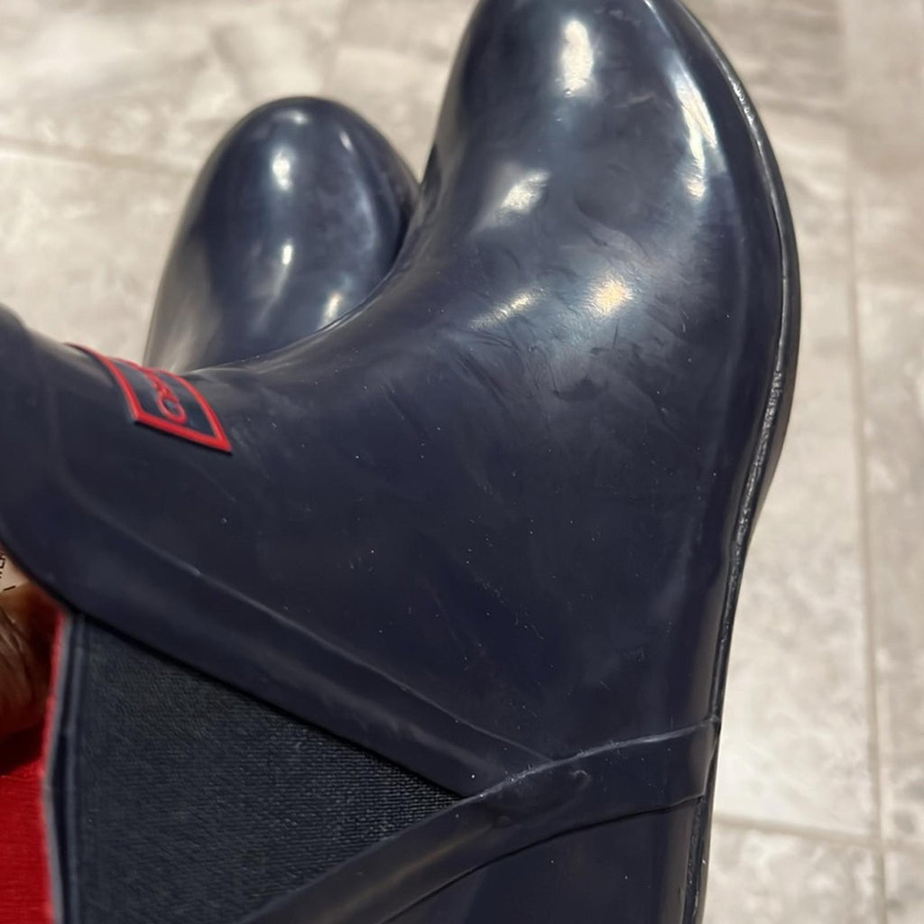 Charter Club Cloudburst Outdoor Stretch Rain Boots in Navy EXCELLENT