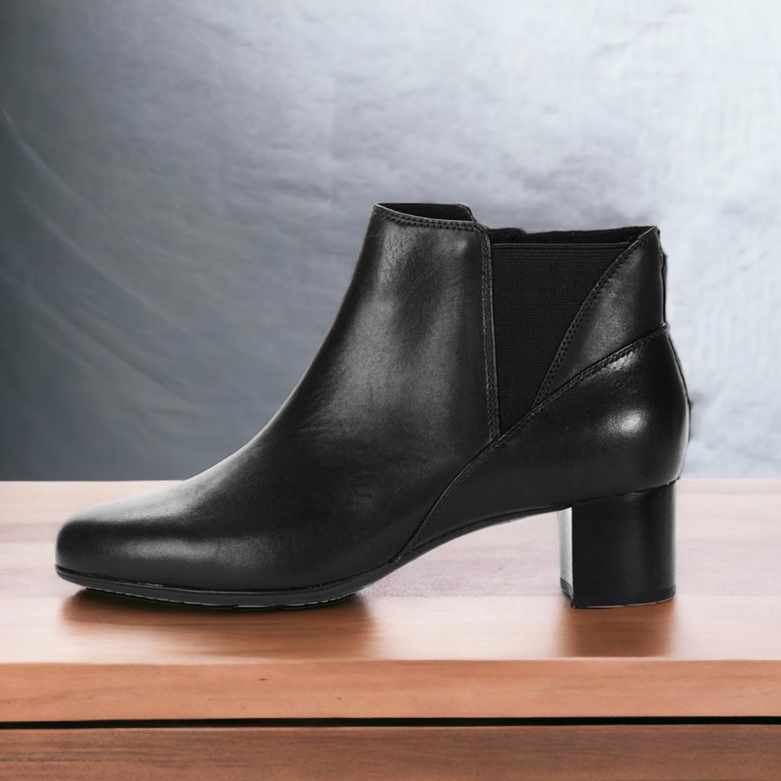 Aravon Rockport Career Dress Chelsea Boots in Black Leather Size 12, New in Box