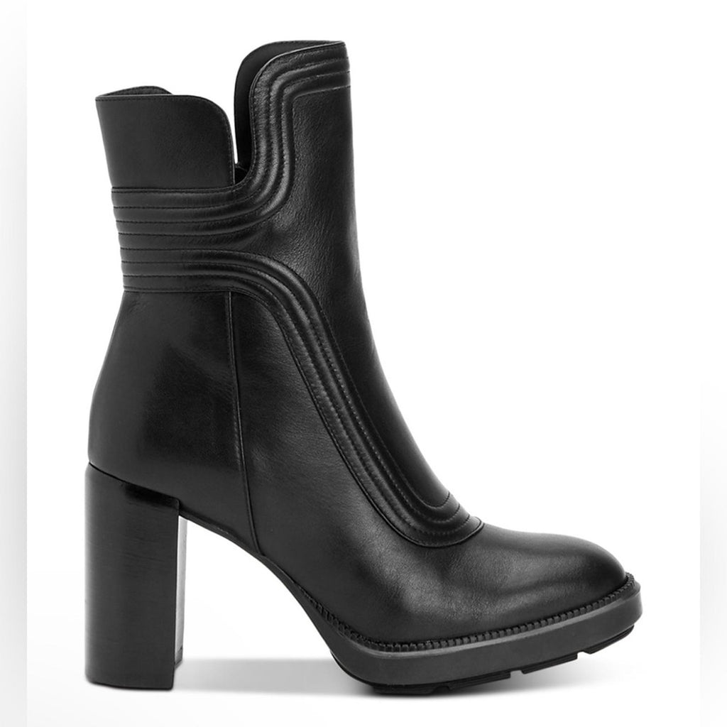 Aquatalia Illiana Weatherproof High Block Heel Boots in Black, Size 7 NEW in Box