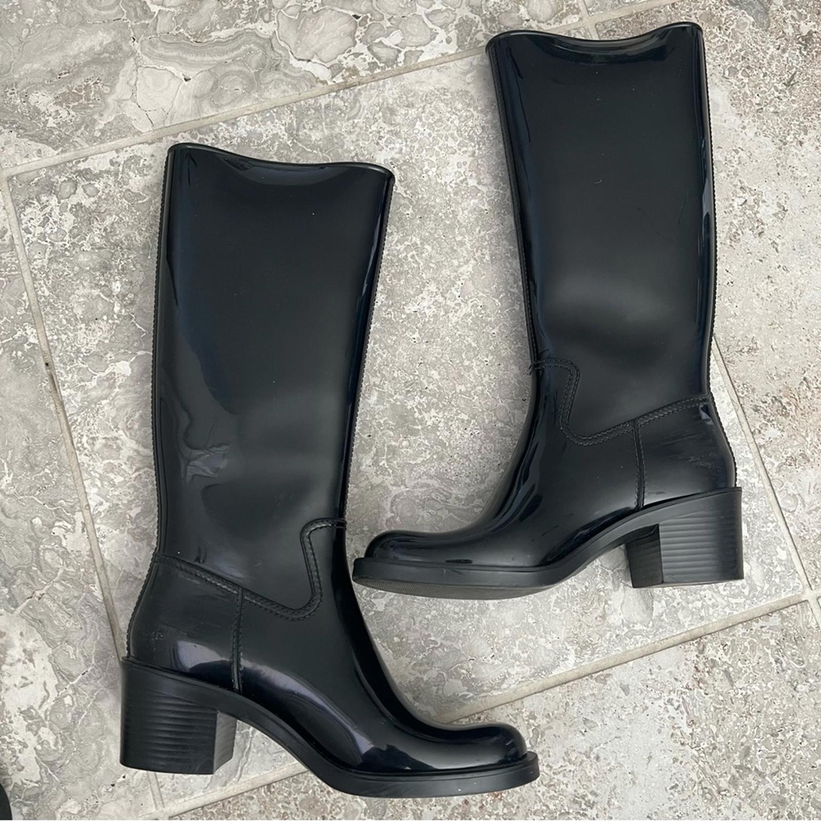 GUCCI Interlocking G Rubber Mid-Calf Rain Boots, Black Size 37 EXCELLENT!