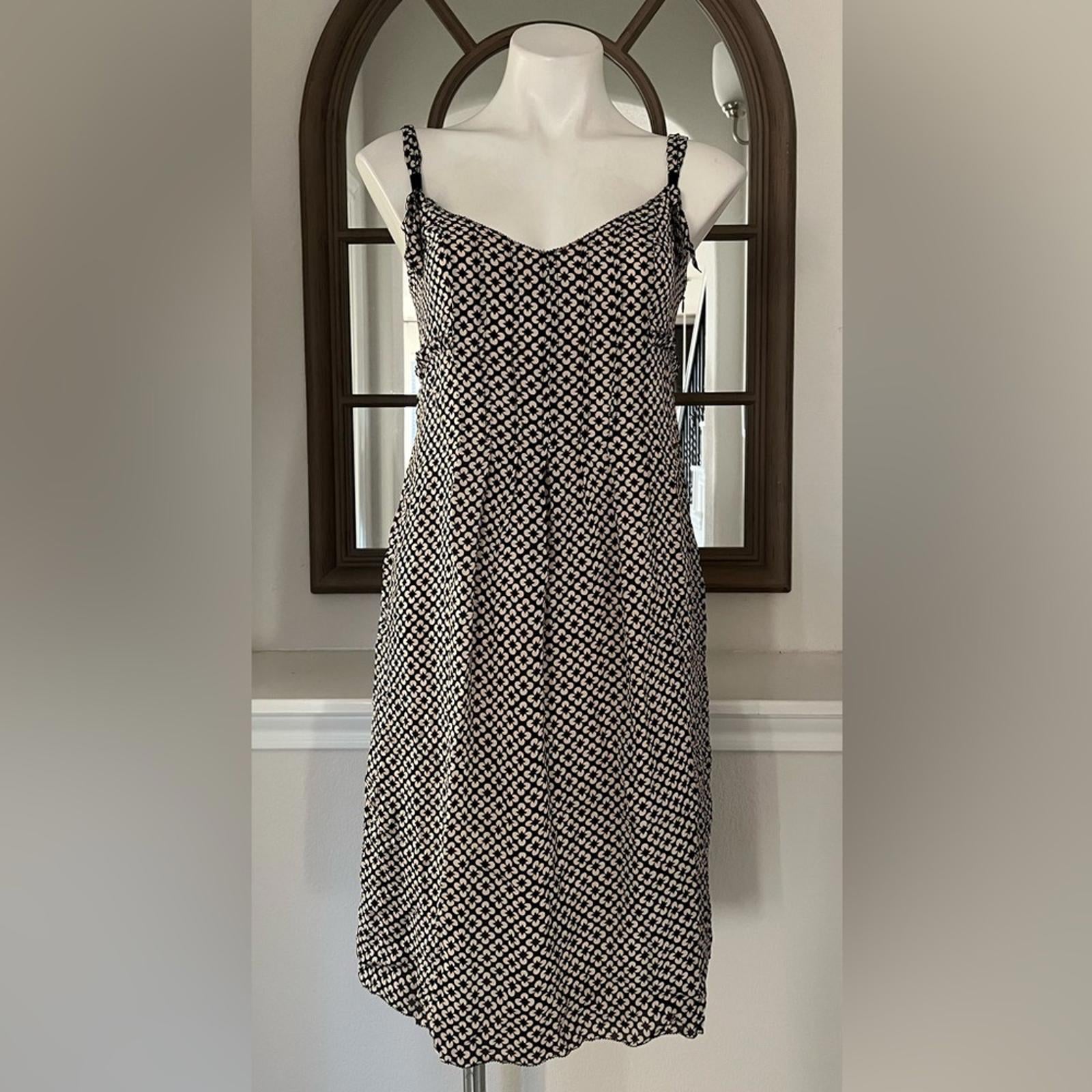 Tory Burch Midi Dress, Size 8 EXCELLENT!
