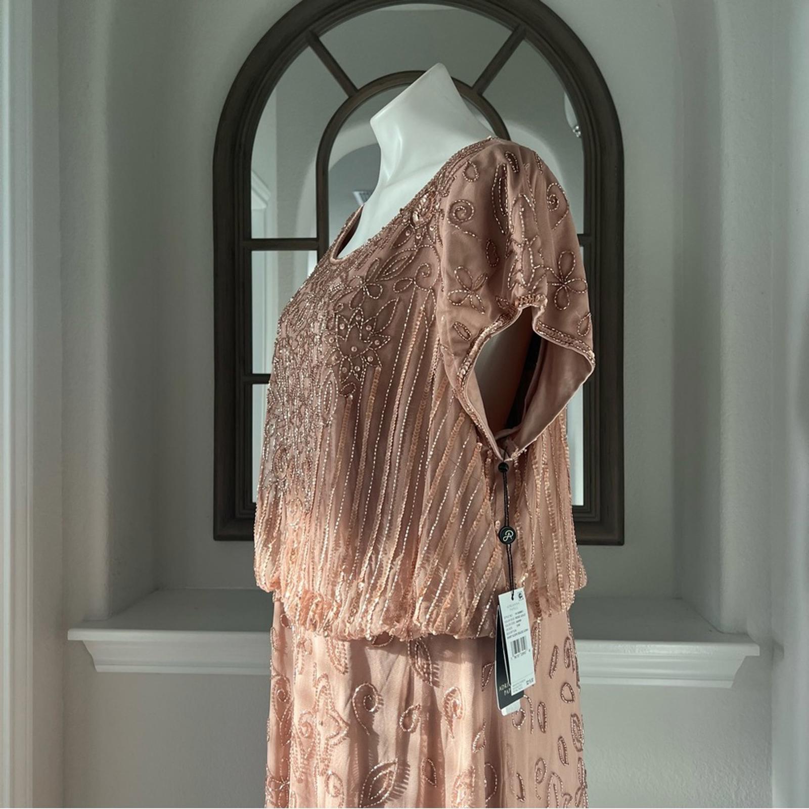 Adrianna Papell Short Sleeve Beaded Gown, Rose Gold Plus Size 20W New w/Tag