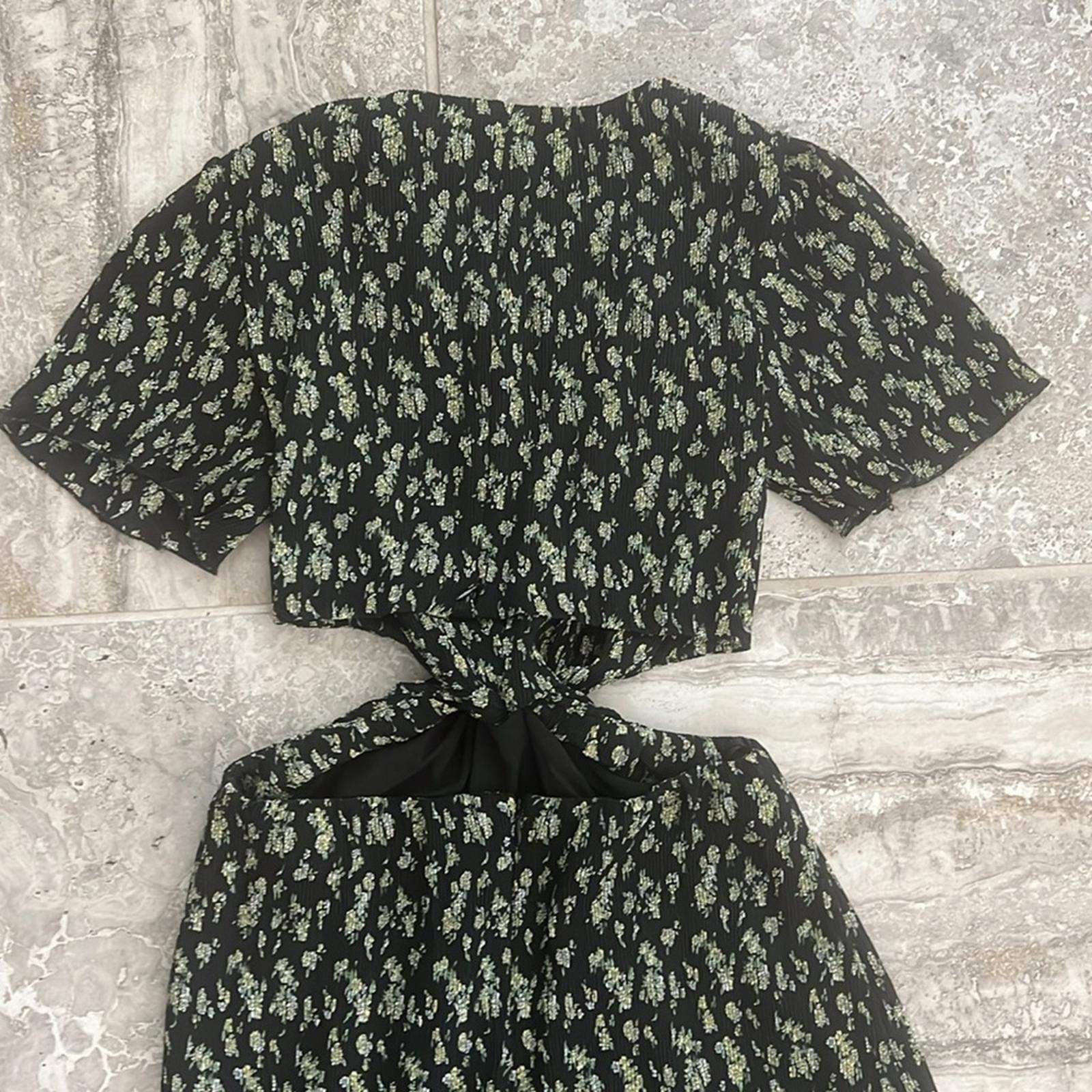 WhoWhatWear Drew Plissé Cutout Twist Midi Dress, Disty Floral Size XS NWT $178