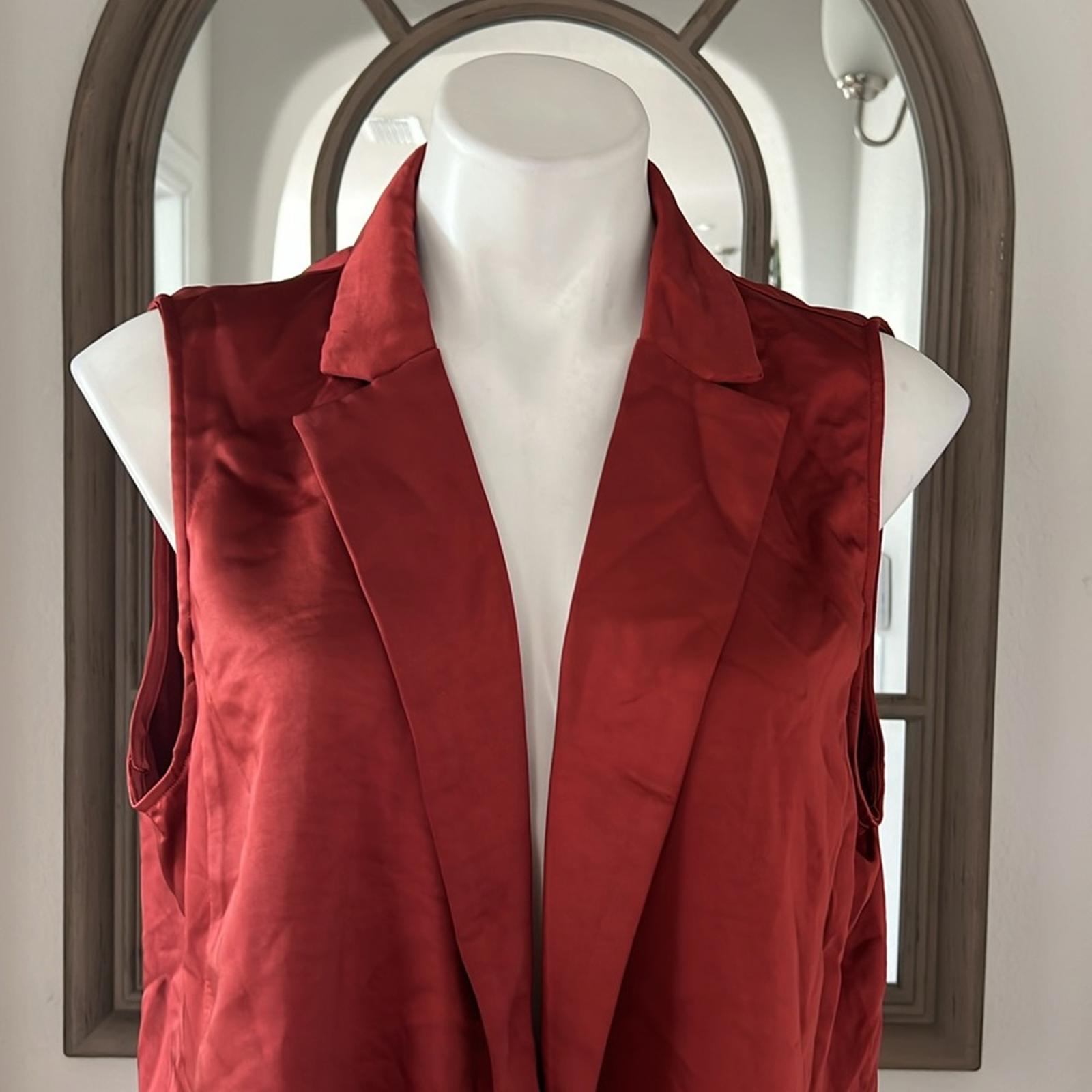 Vince Camuto Notch Collar Satin Vest, Sundown Chili Oil Size XL NEW w/Tag