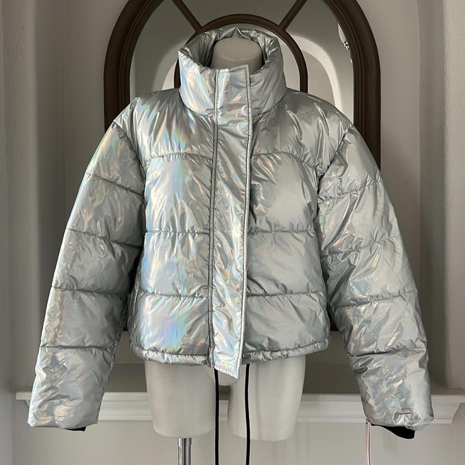 AQUA Iridescent Cropped Puffer Jacket, Omber Size XL New w/Tag $168