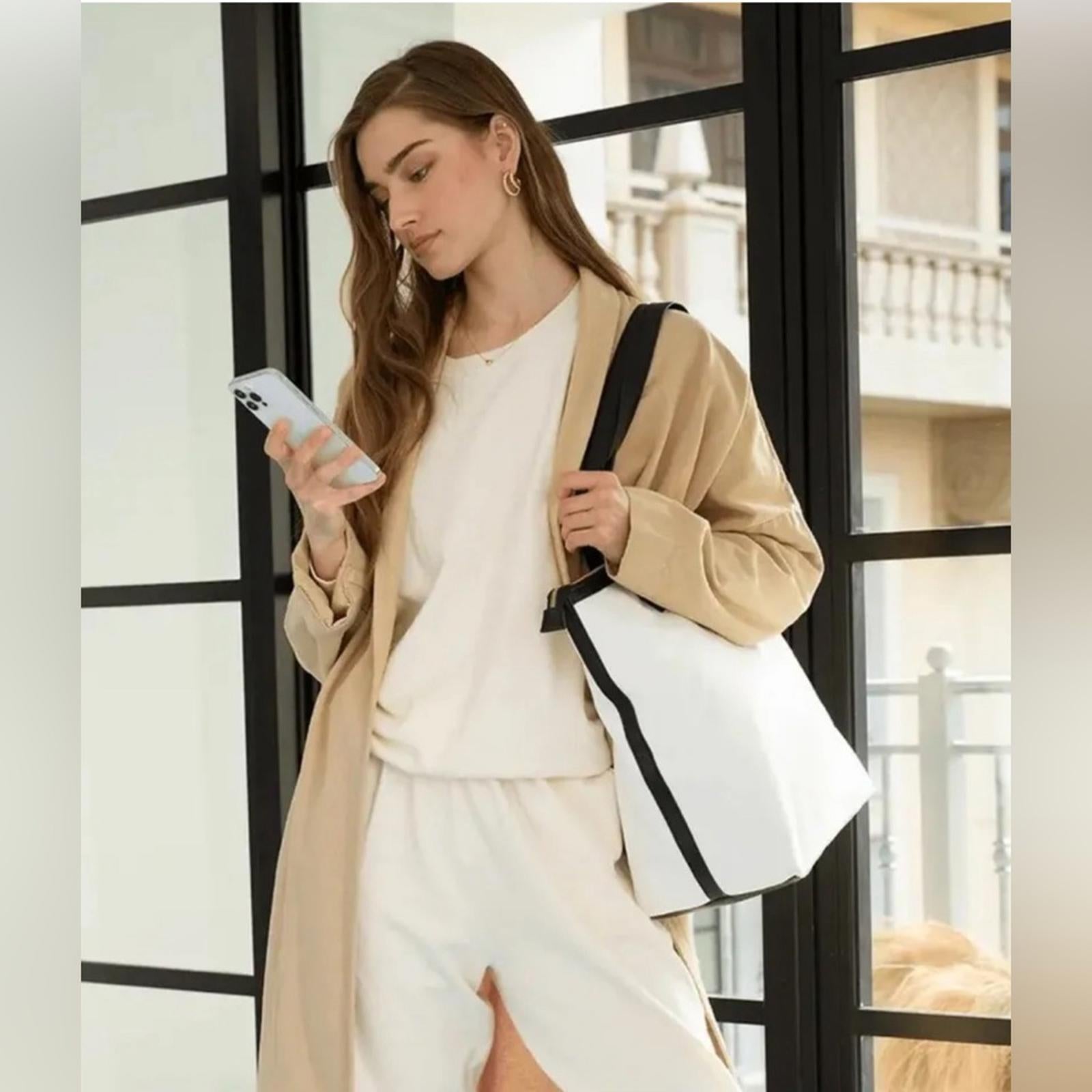 NWT Walter Baker Carly Bag, Canvas Vegan Leather Tote, New w/Tag Retail $198