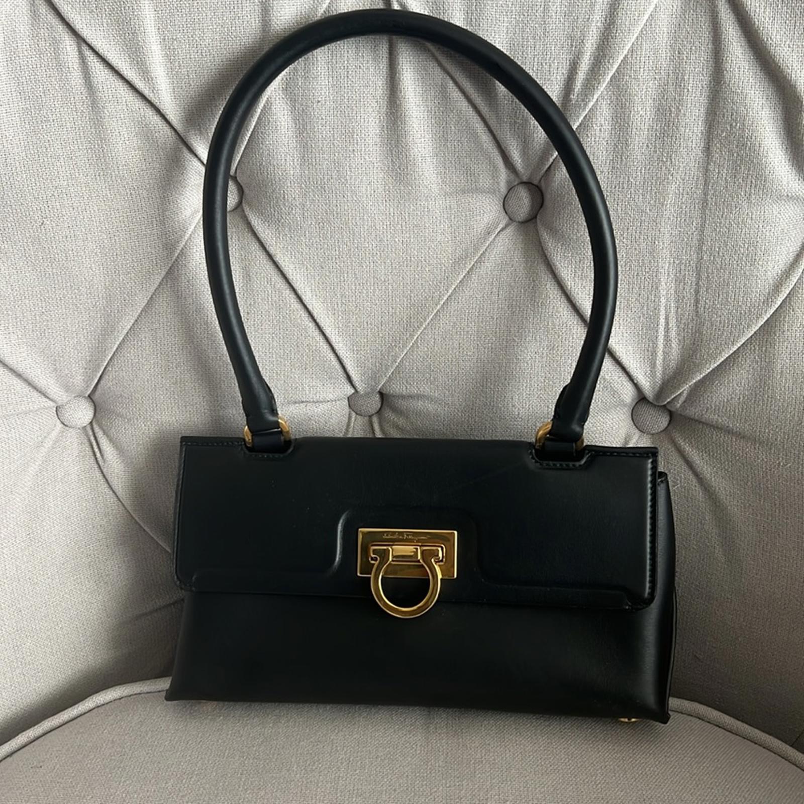 Salvatore Ferragamo Trifolio Swing Leather Shoulder Bag in Black, Like New