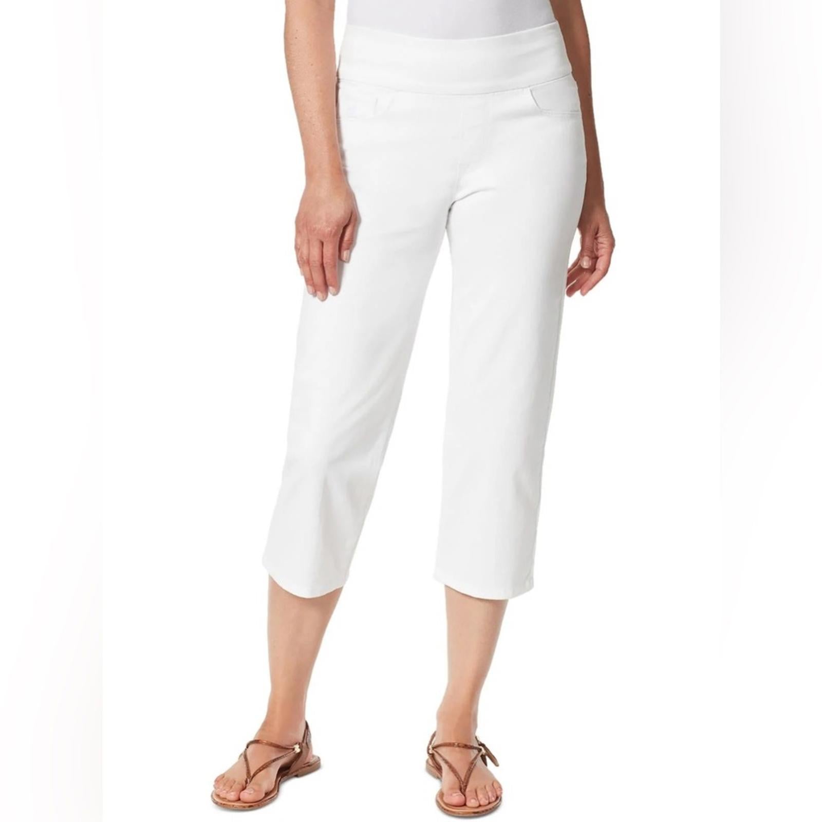 Gloria Vanderbilt Pull-On Amanda Stretch Capri Jeans in White, NWT, Size 16