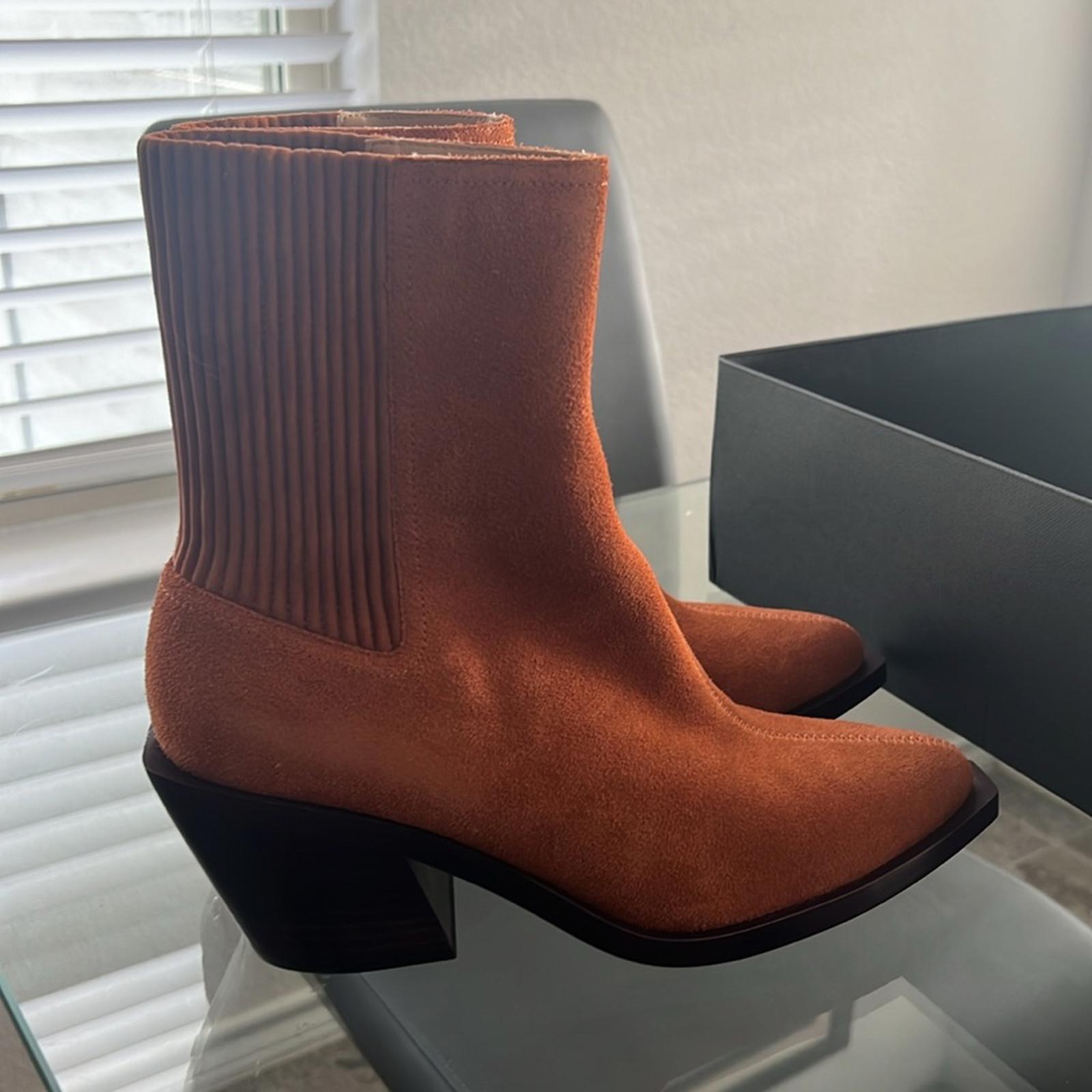 COACH Prestyn Ankle Booties Burnished Amber, Leather Suede Size 9 NEW in Box!