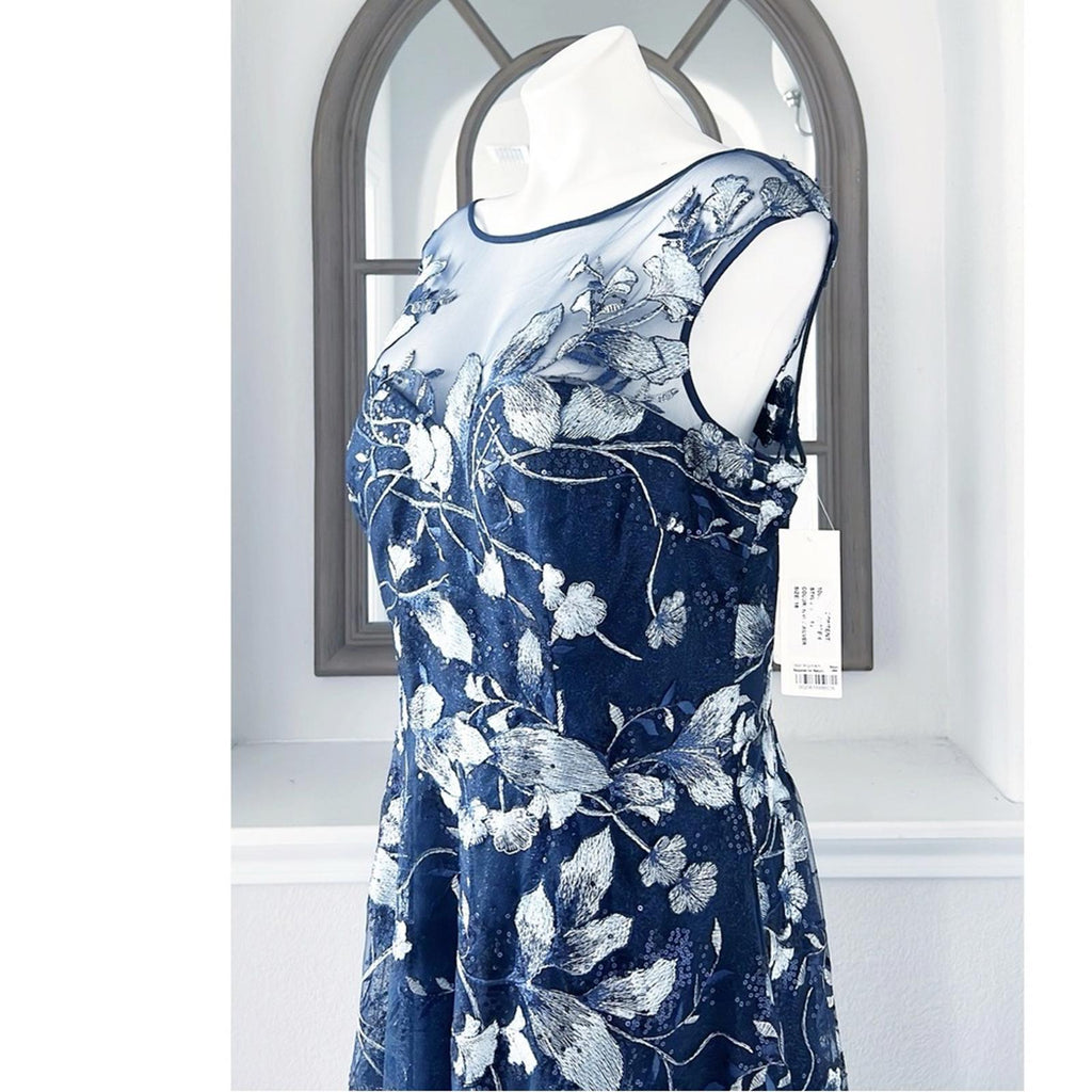 Teri Jon Embroidered Mesh Gown in Navy/Silver, NWT, Size 16