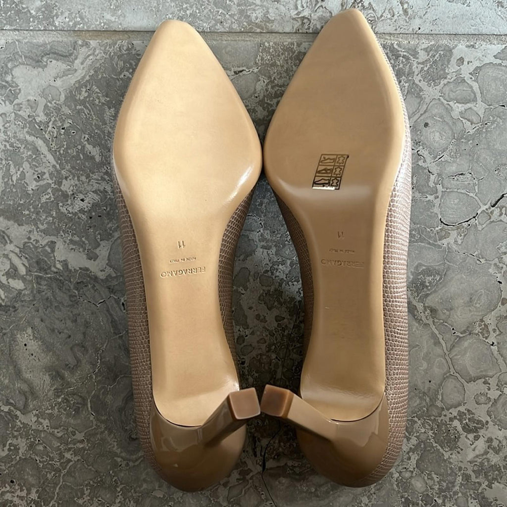 Salvatore Ferragamo Justina Pointed Toe Pumps in Beige, Size 11, NEW in Box