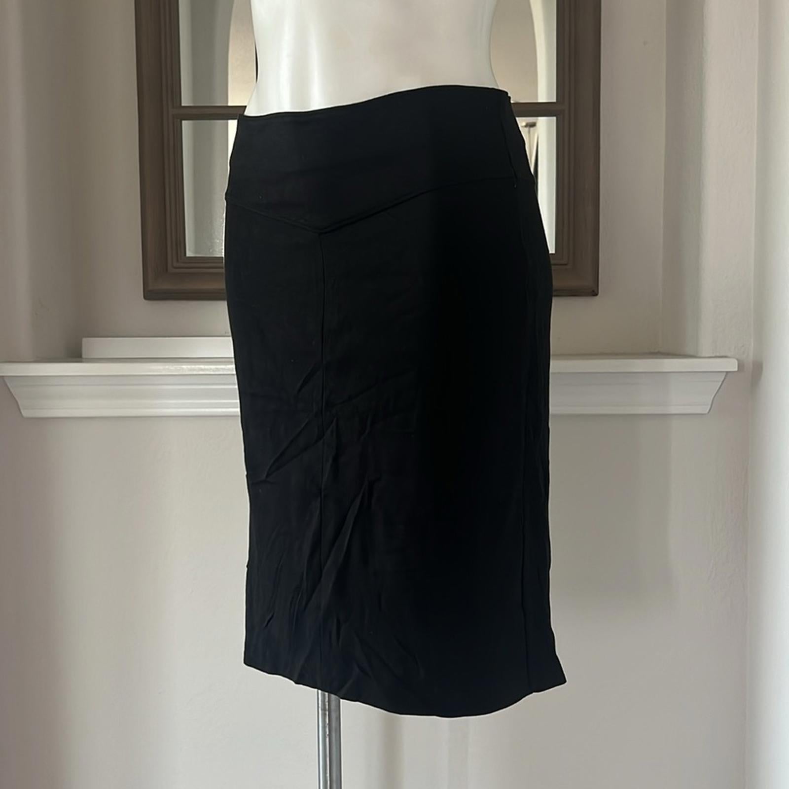 NEW Halogen Seamed Skirt in Rich Black, Size S New w/o Tag $69